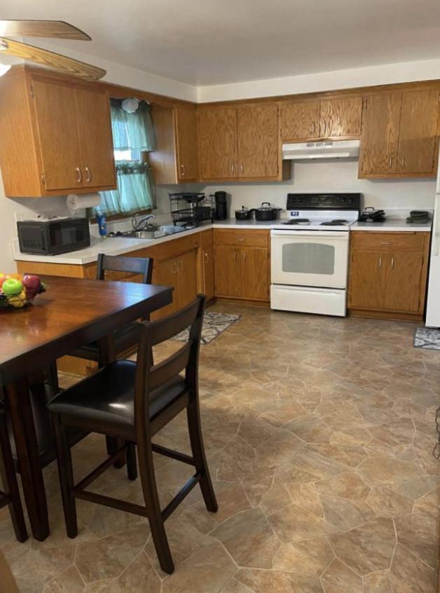 Lovely 3bd 1bath In Apartment New York