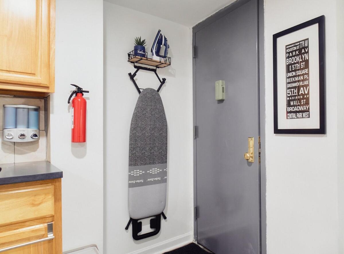 3br Private Near Lga, Jfk, Manhattan, Northern Blvd * New York