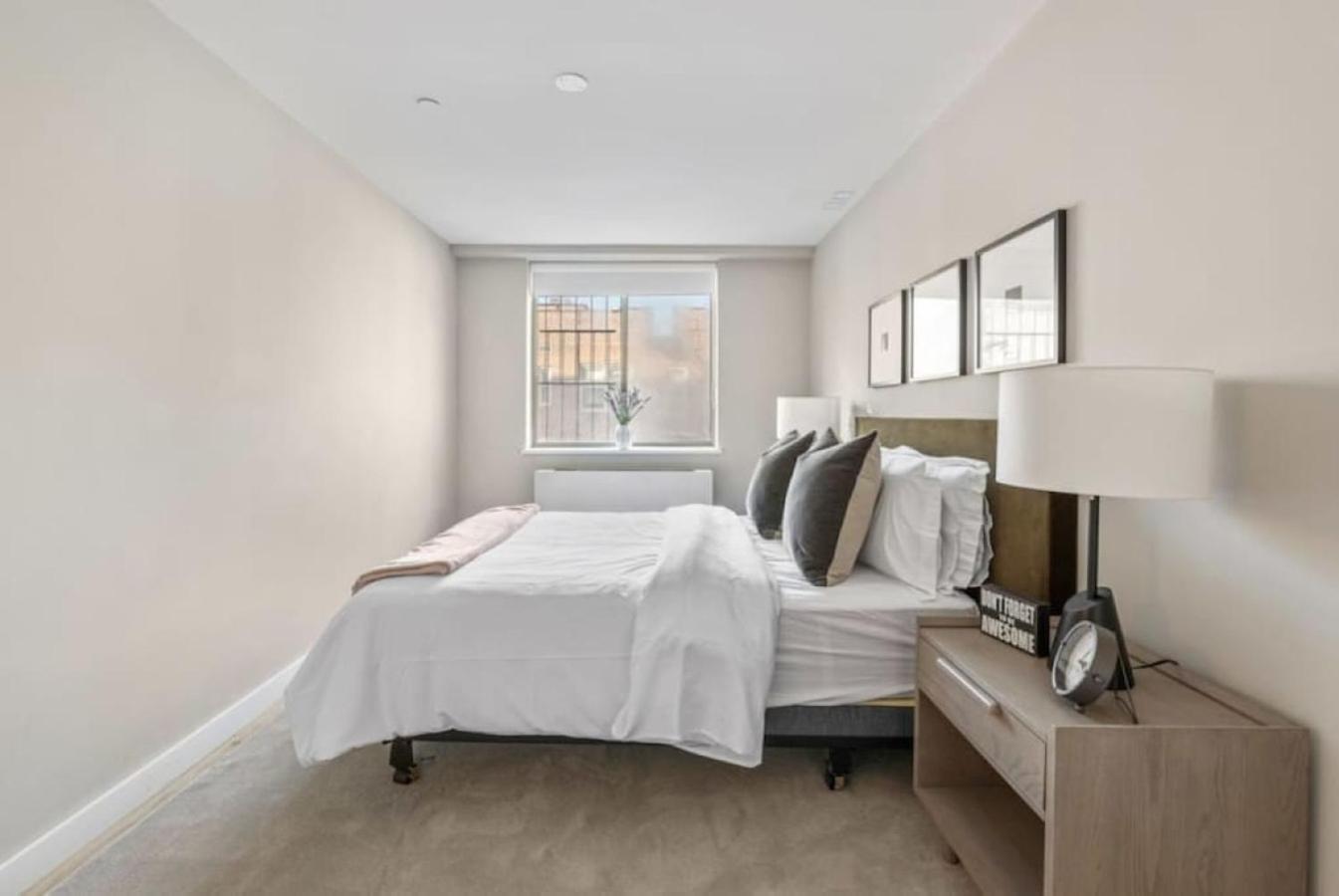 3br Penthouse With Massive Private Rooftop Apartment *