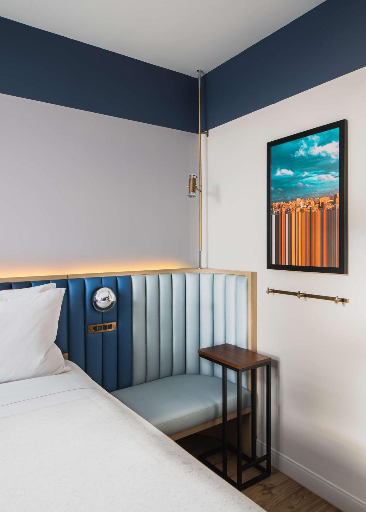 Motto By Hilton Chelsea 4*