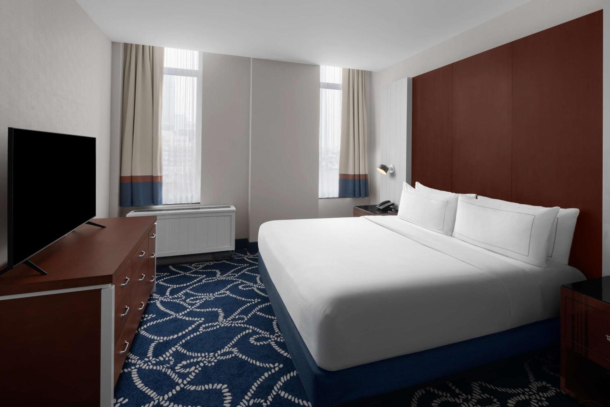 Hilton Brooklyn - Newly Renovated 4* New York