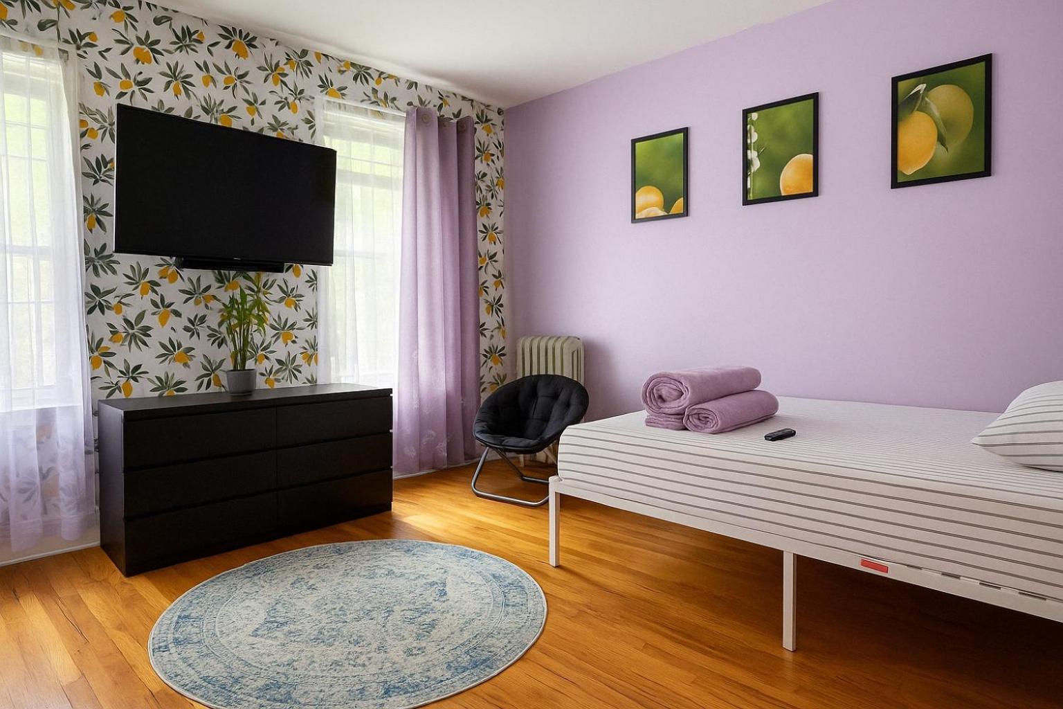 Lavender Style Room * New York