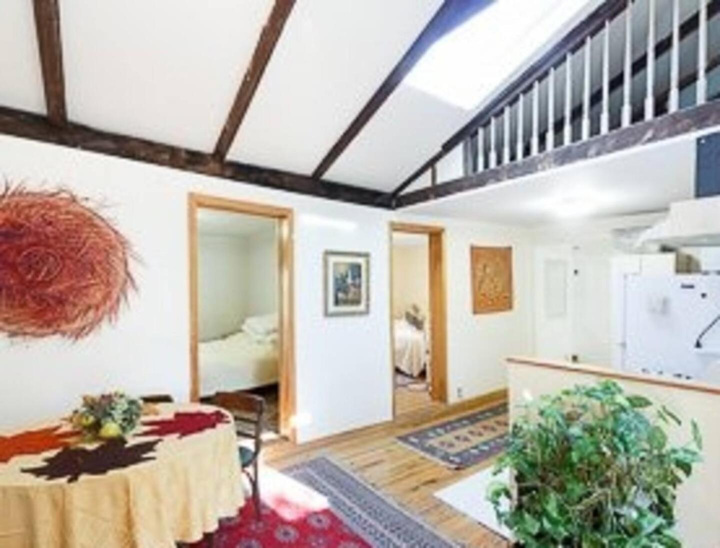 Skylighted Two Br In Multicultural Neighborhood, 25 Minutes To Manhattan Apartment