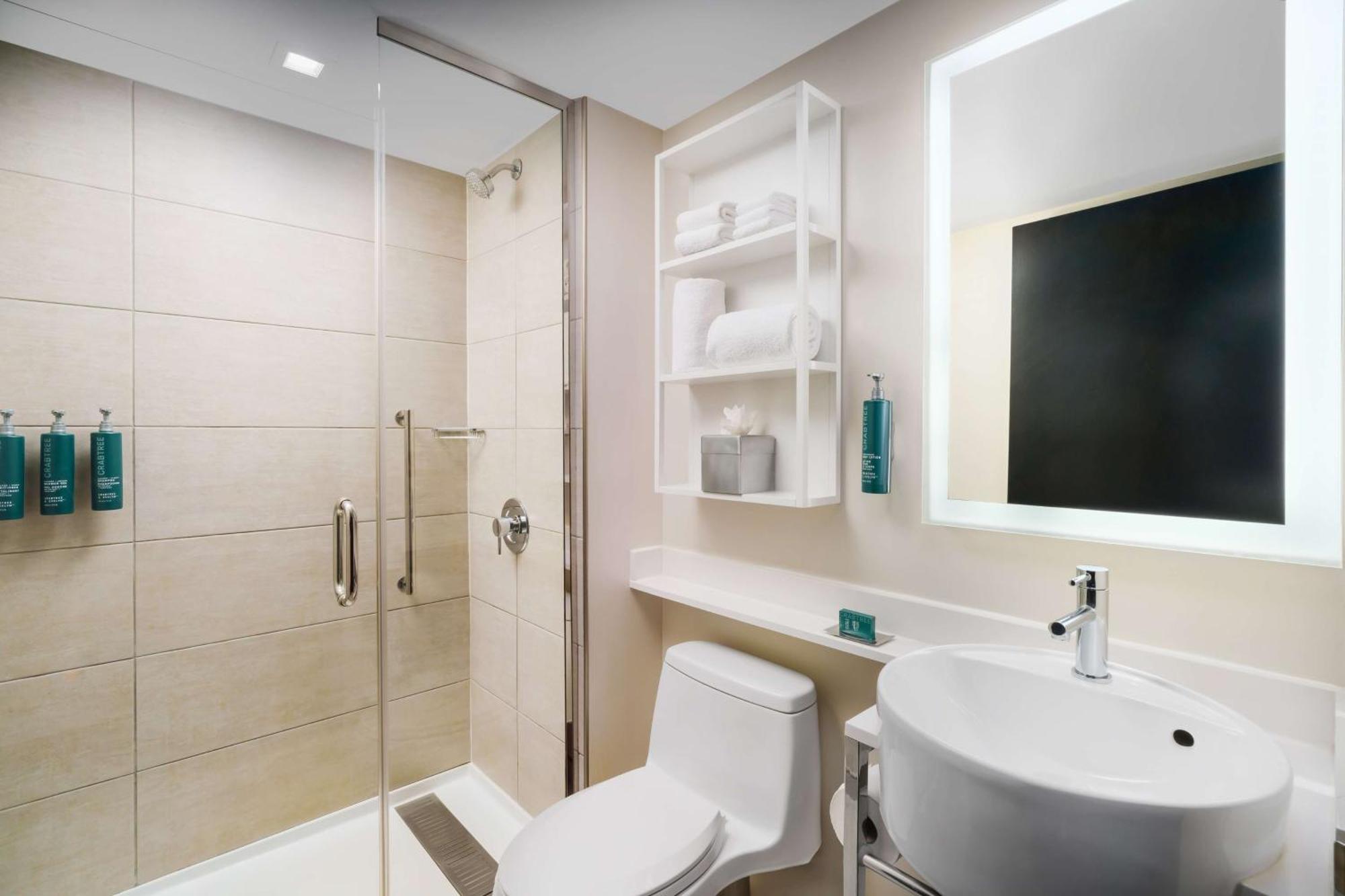 Doubletree By Hilton New York Times Square West Hotel New York