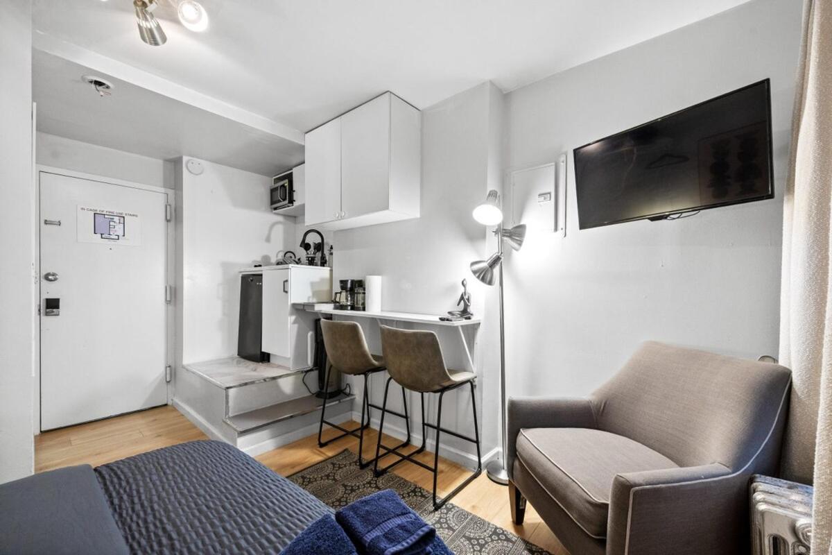 Elevate At Times Square - Cozy In Times Square And Nearby Restaurants *