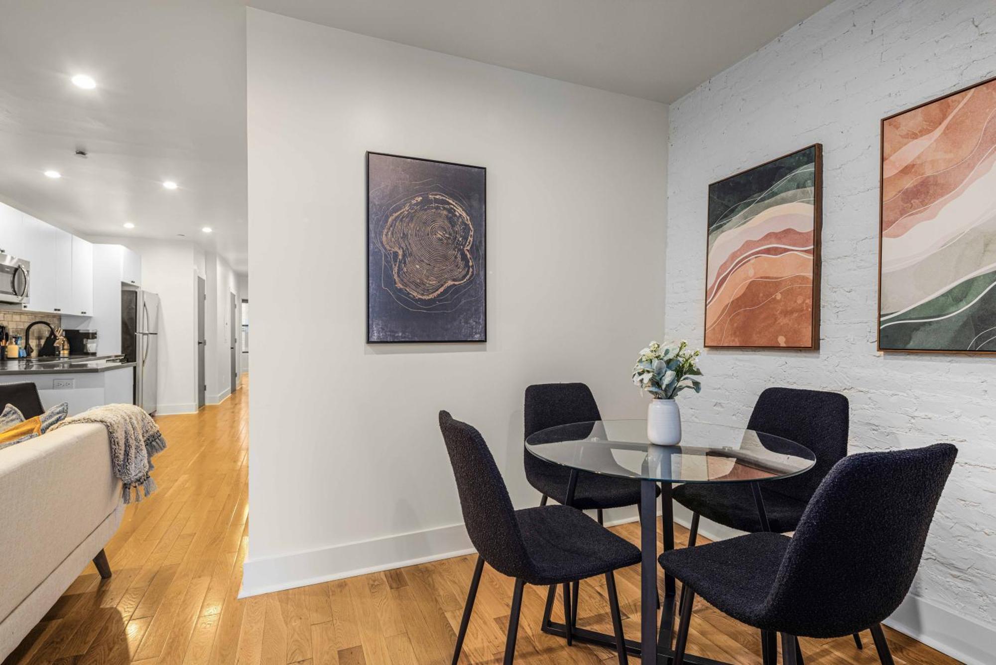 Prime Nyc Location 4br Spacious Haven