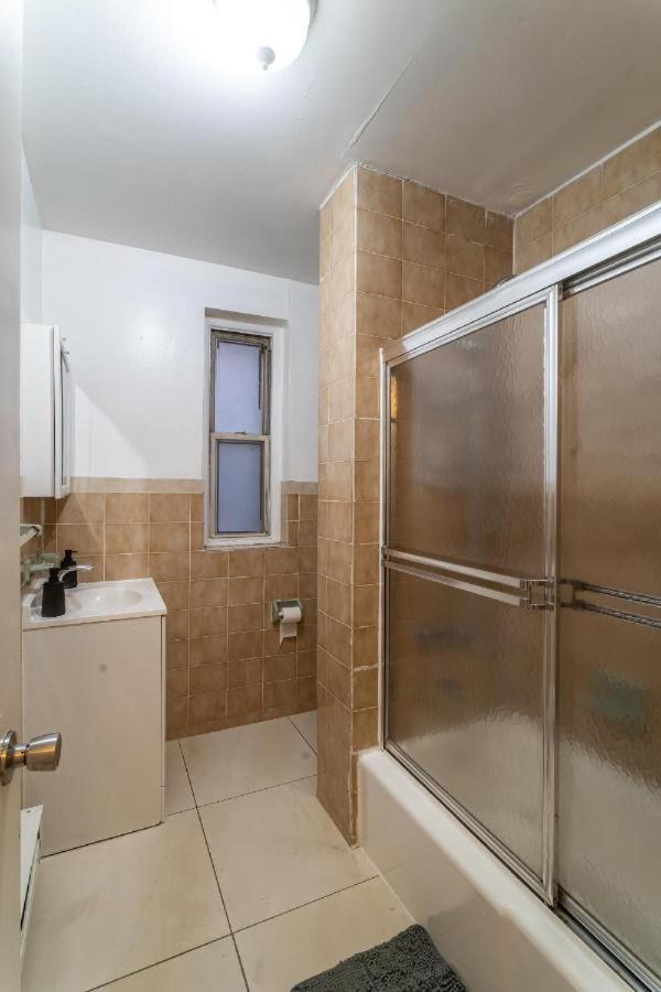 Apartment Cozy 3bd Walk To Empire State & Times Sq!