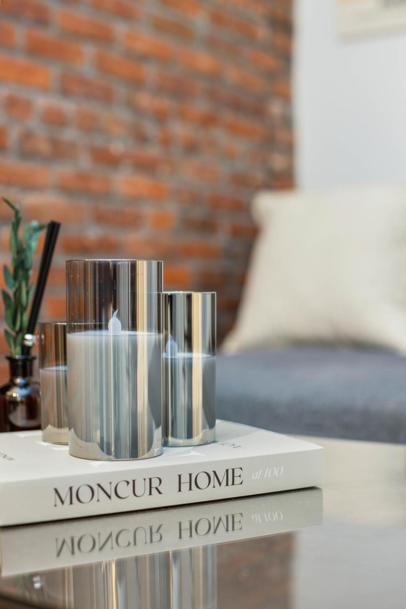 Nyc's Prime Location Upscale 2br Apartment New York