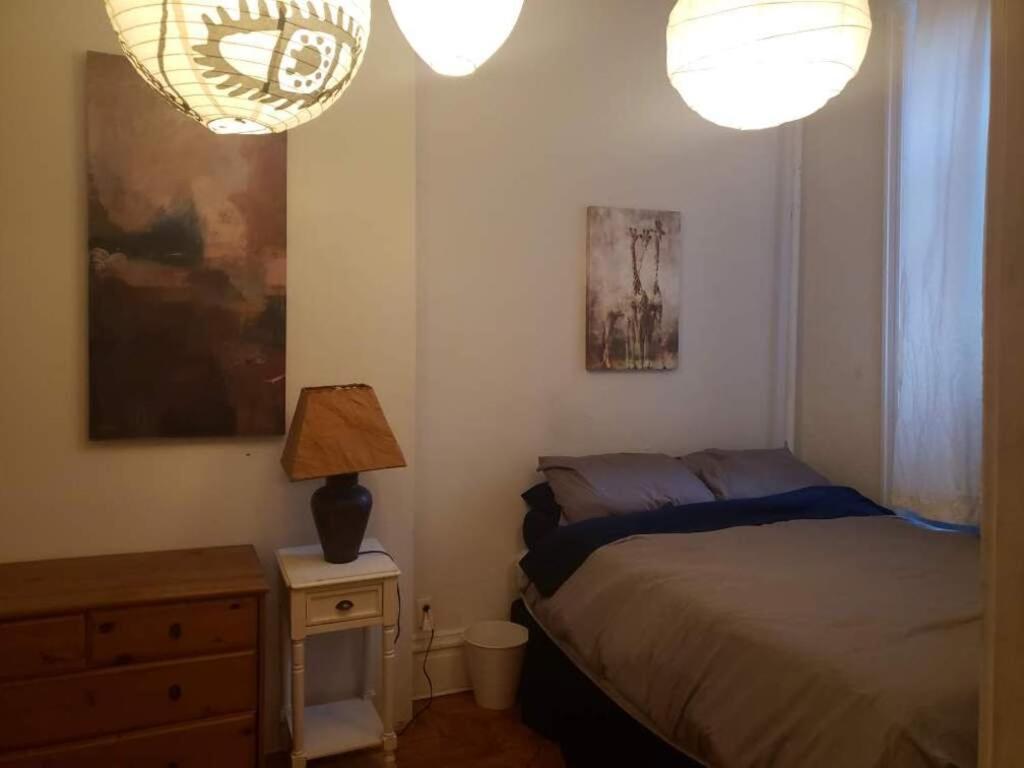 Private In East Village