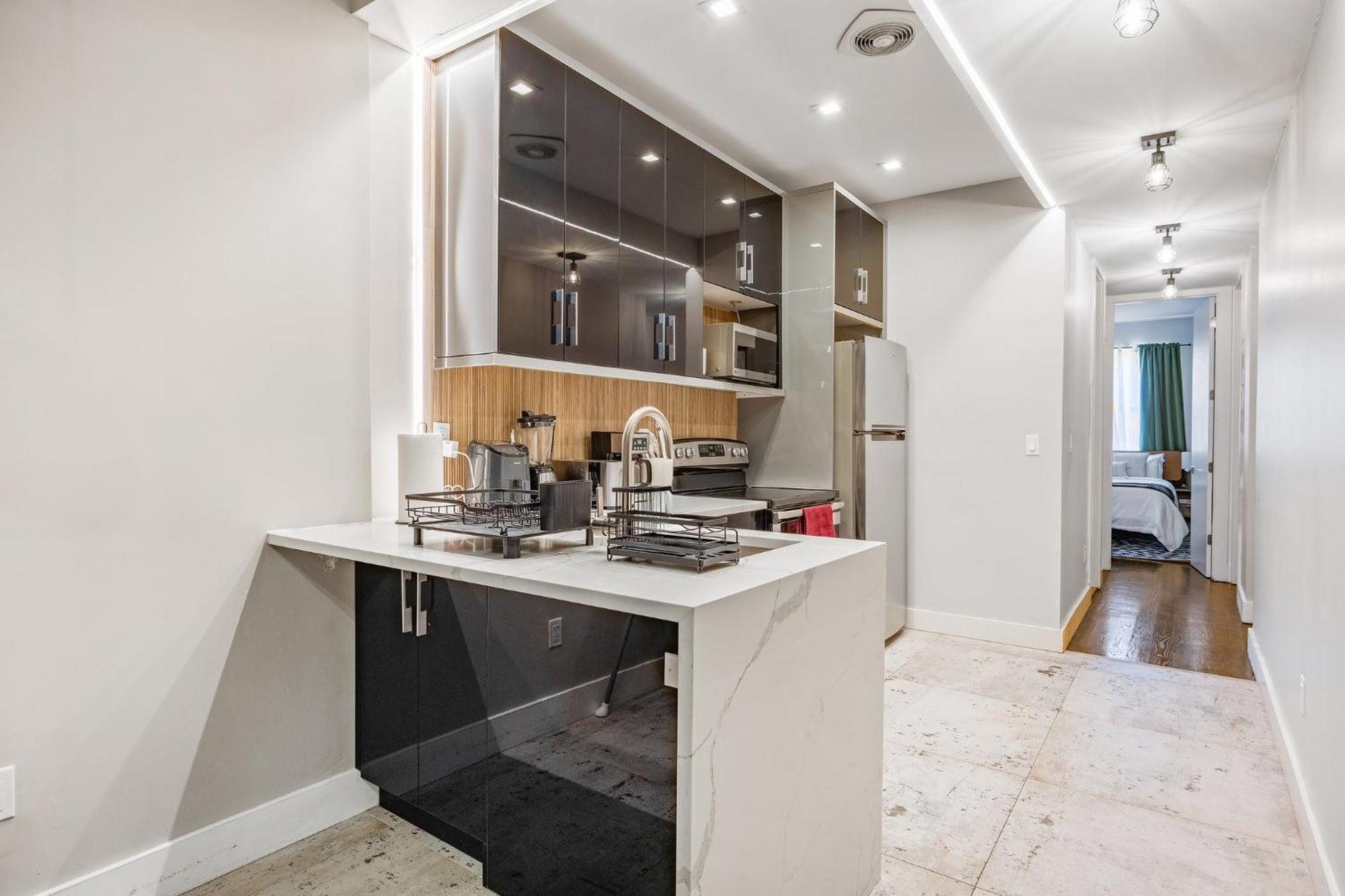 Mid-century 5br And 5 Baths W Ps5 & Laundry New York