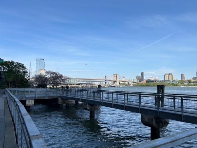 Apartment The Cozy Getaway In Edgemere Community New York