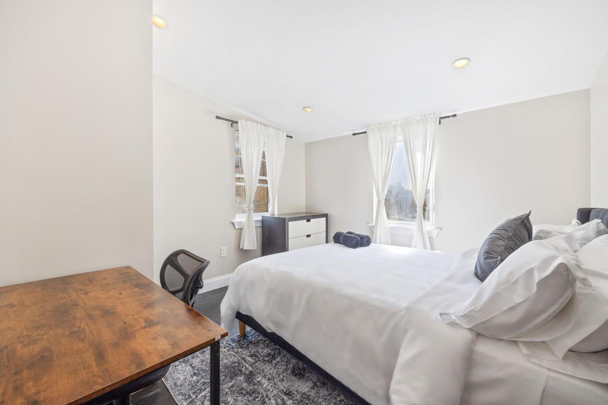 Biggest Duplex 6bd In Bushwick For 16 Guests Apartment