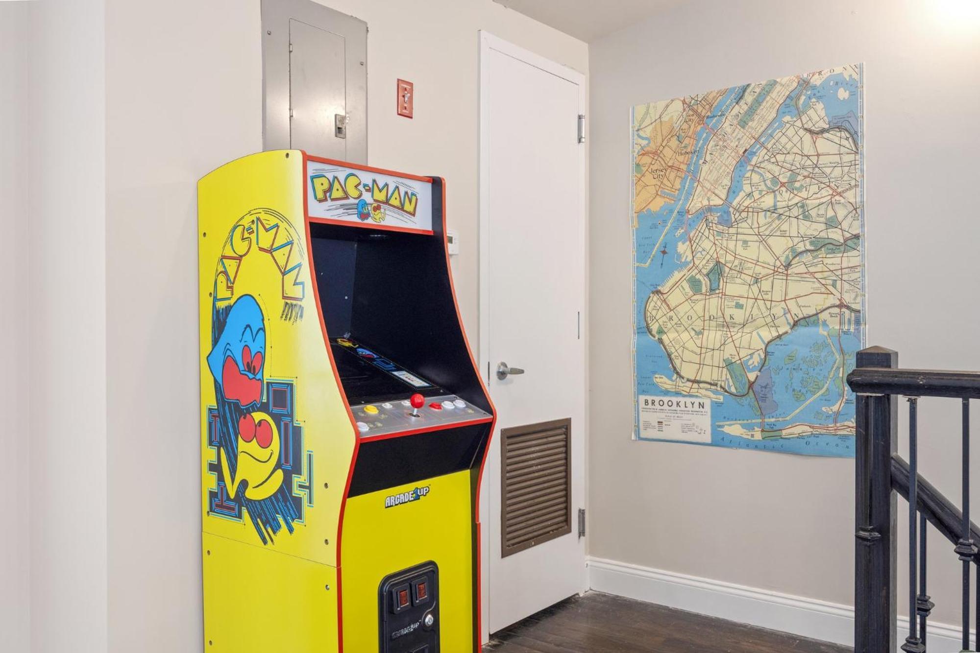 Apartment Biggest Duplex 6bd In Bushwick For 16 Guests *