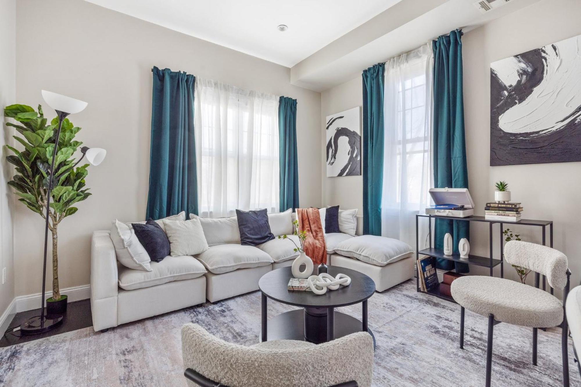 Apartment Biggest Duplex 6bd In Bushwick For 16 Guests New York