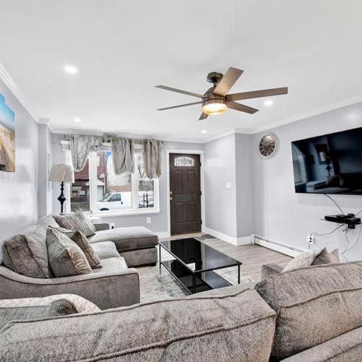 Apartment The Cozy Getaway In Edgemere Community New York