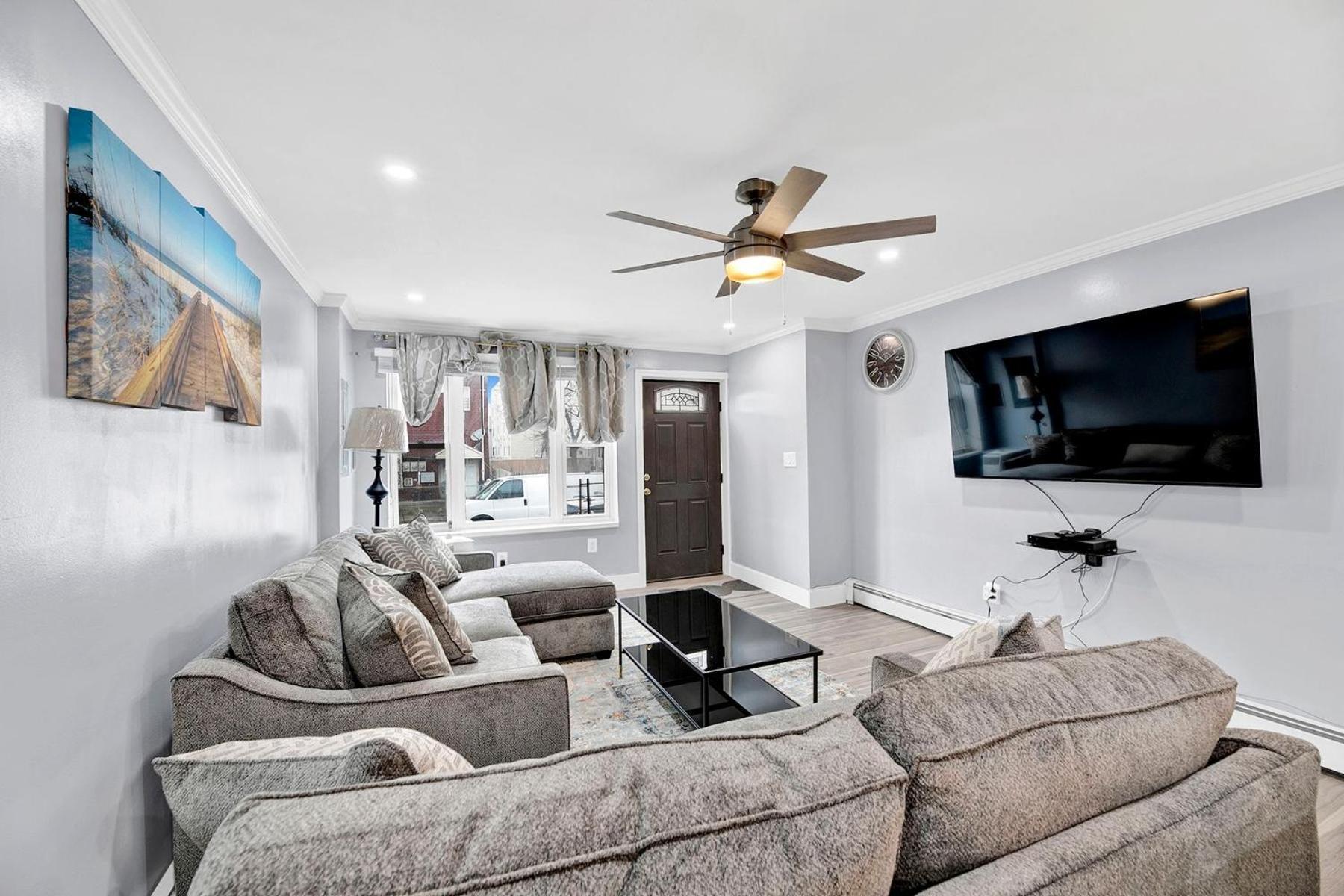 Apartment The Cozy Getaway In Edgemere Community New York