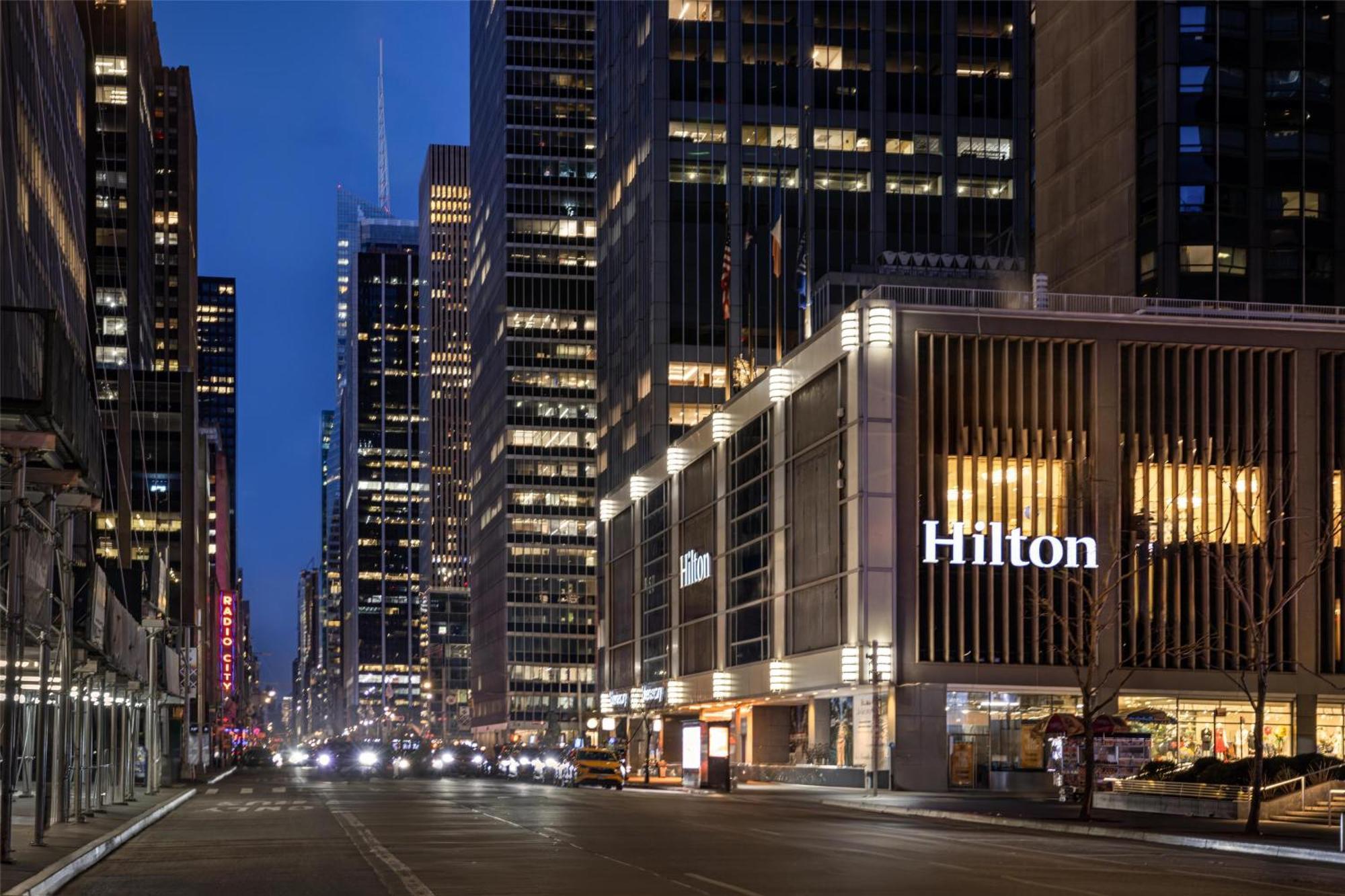 Hilton Midtown 4*