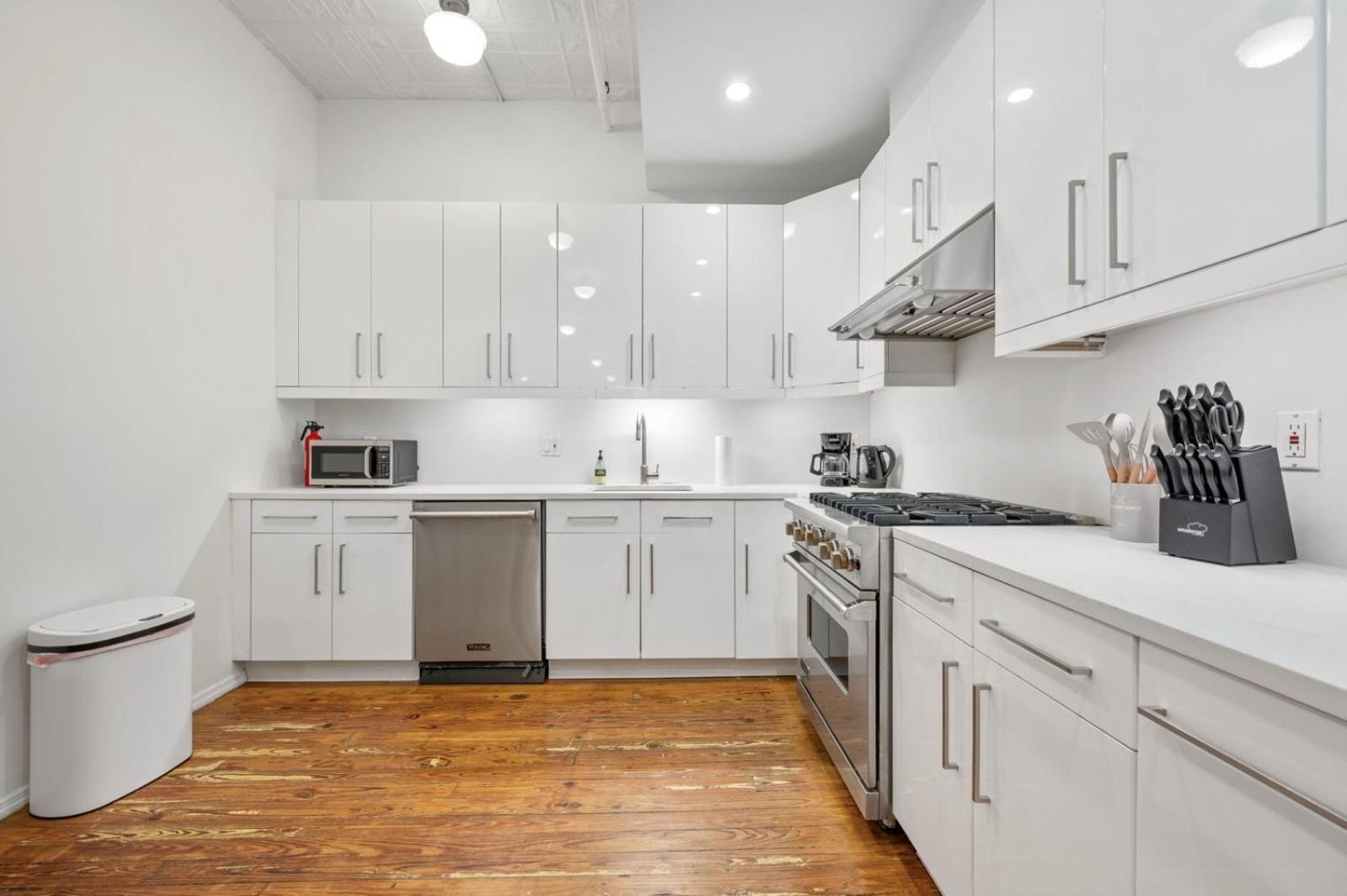 Apartment Soho Fancy 4 Bedroom 2000 Square Feet Loft New York