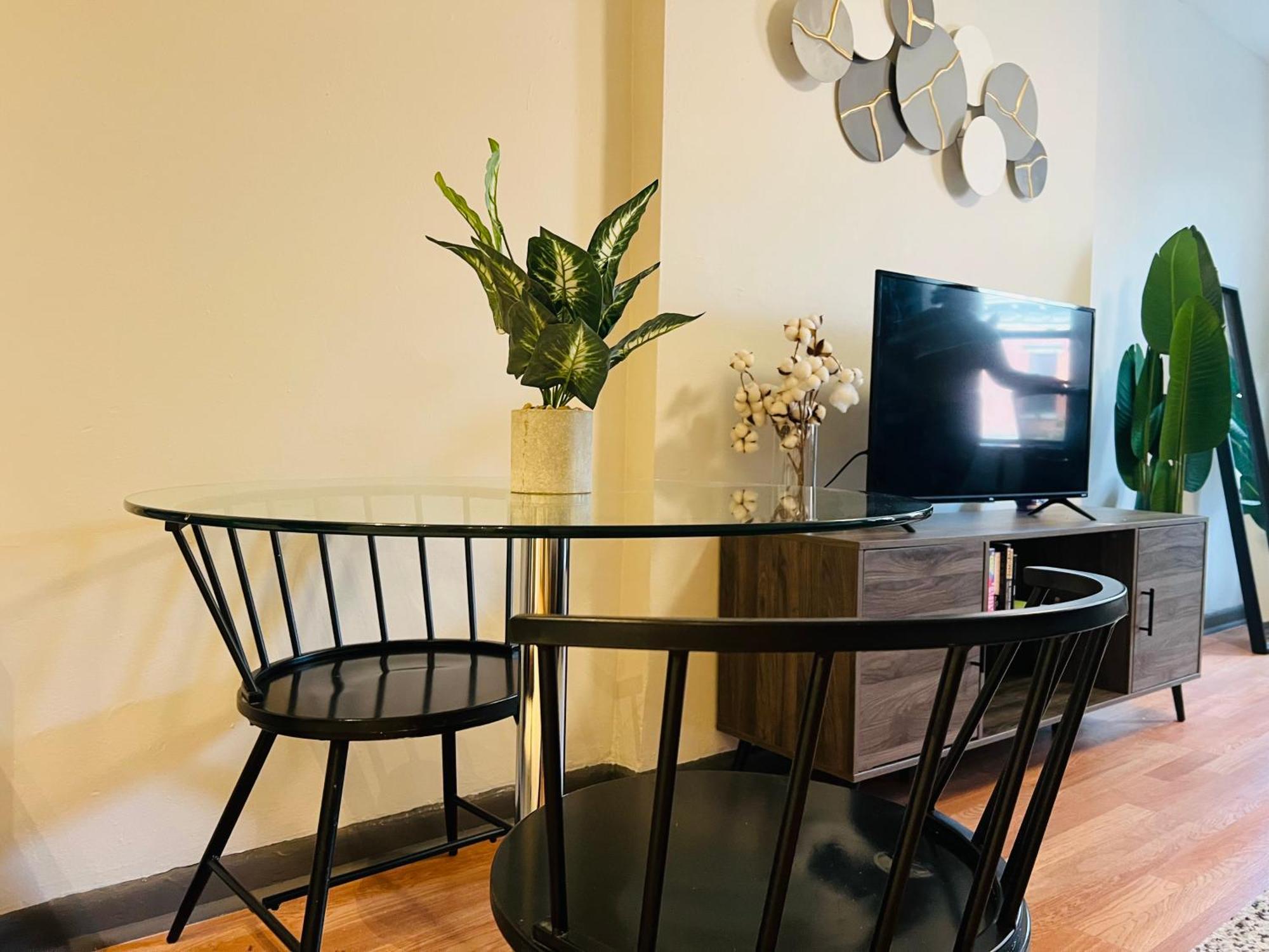 Apartment The Midtown Center *
