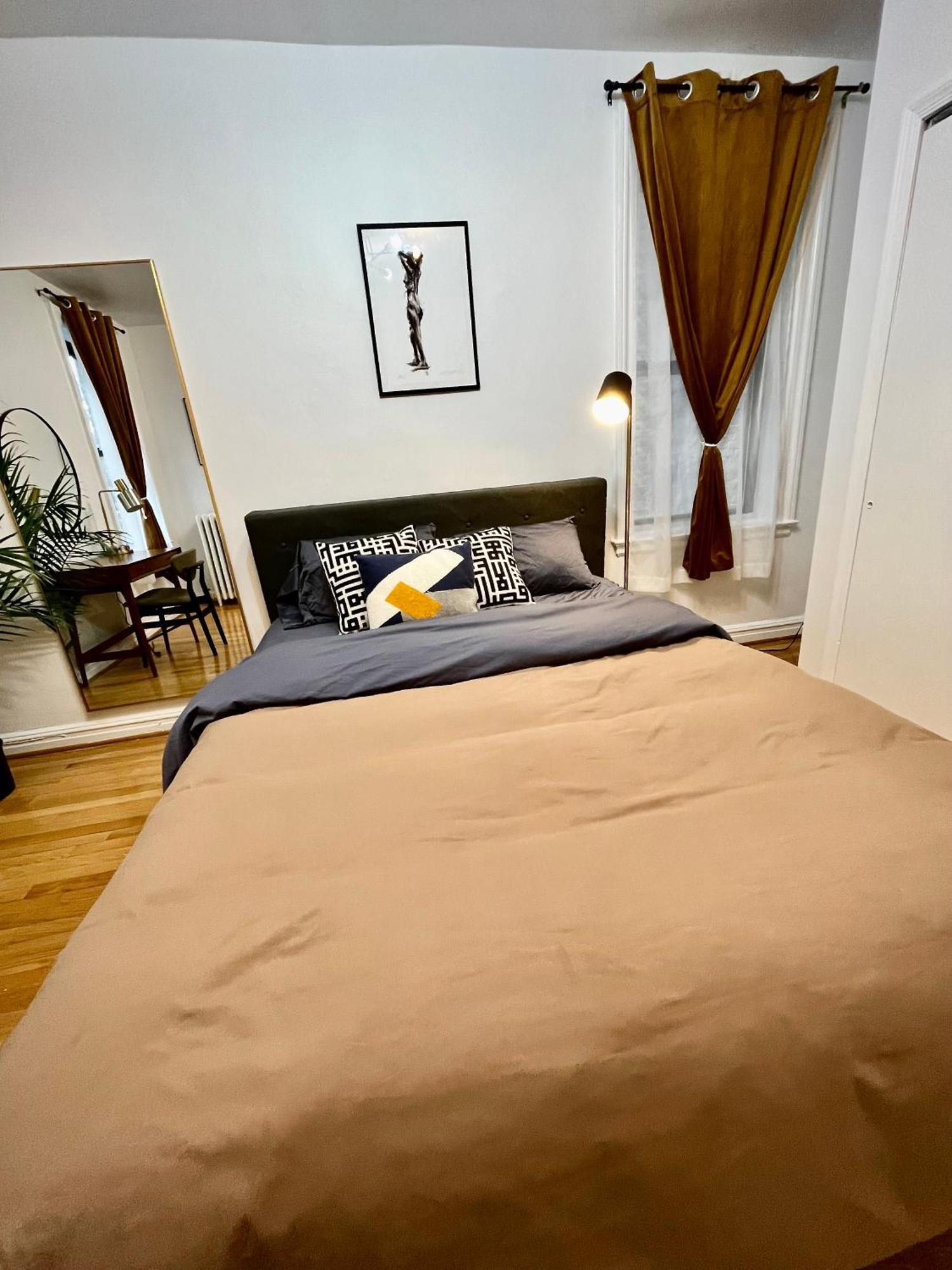 Chill In The Village *