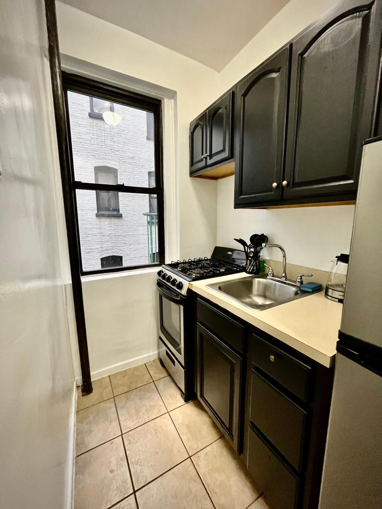 Chill In The Village Apartment *