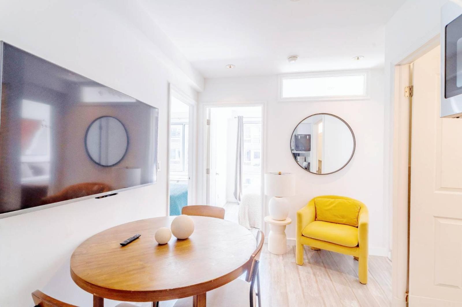 3br In Hells Kitchen Walk To Times Square & Broadway New York