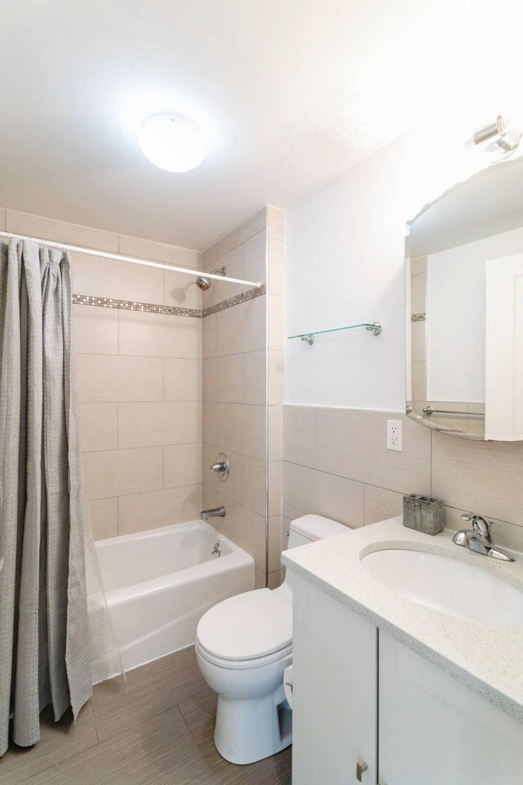 3br In Hells Kitchen Walk To Times Square & Broadway * New York