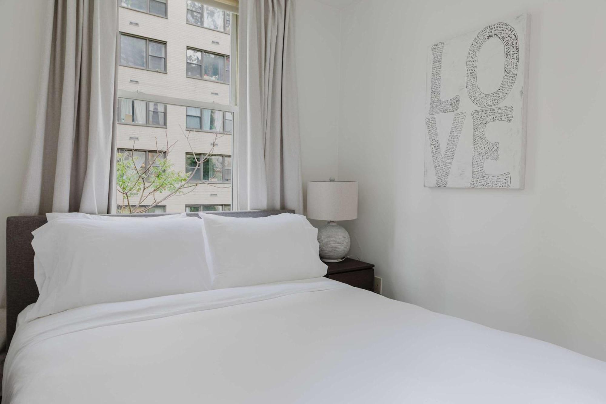 Private Penthouse W Roof Oasis