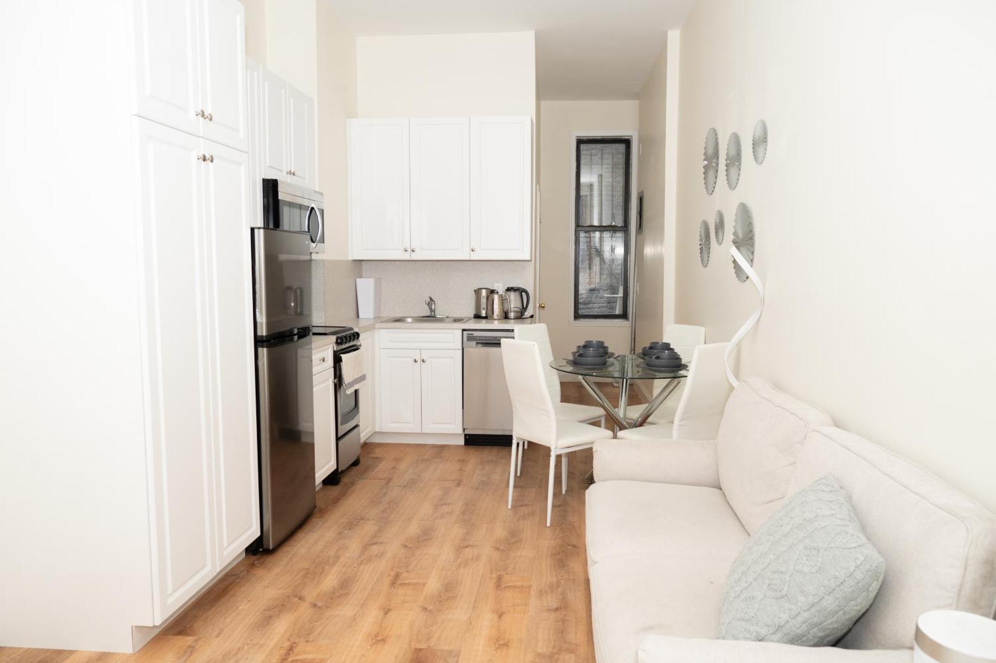 East2 Village Center Apartment7 W Full Amenities Great Location Apartment *