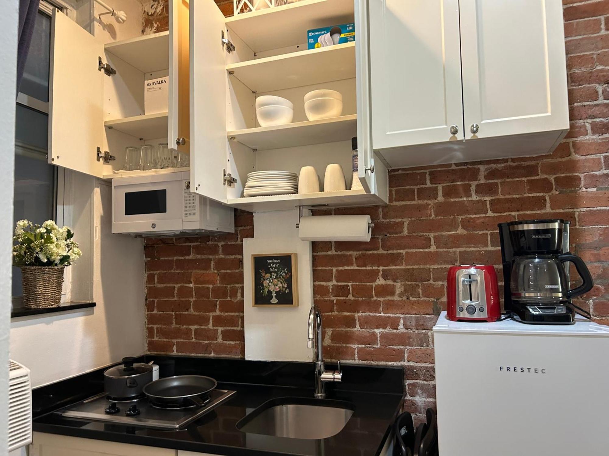 Hansem Near Empire State Building