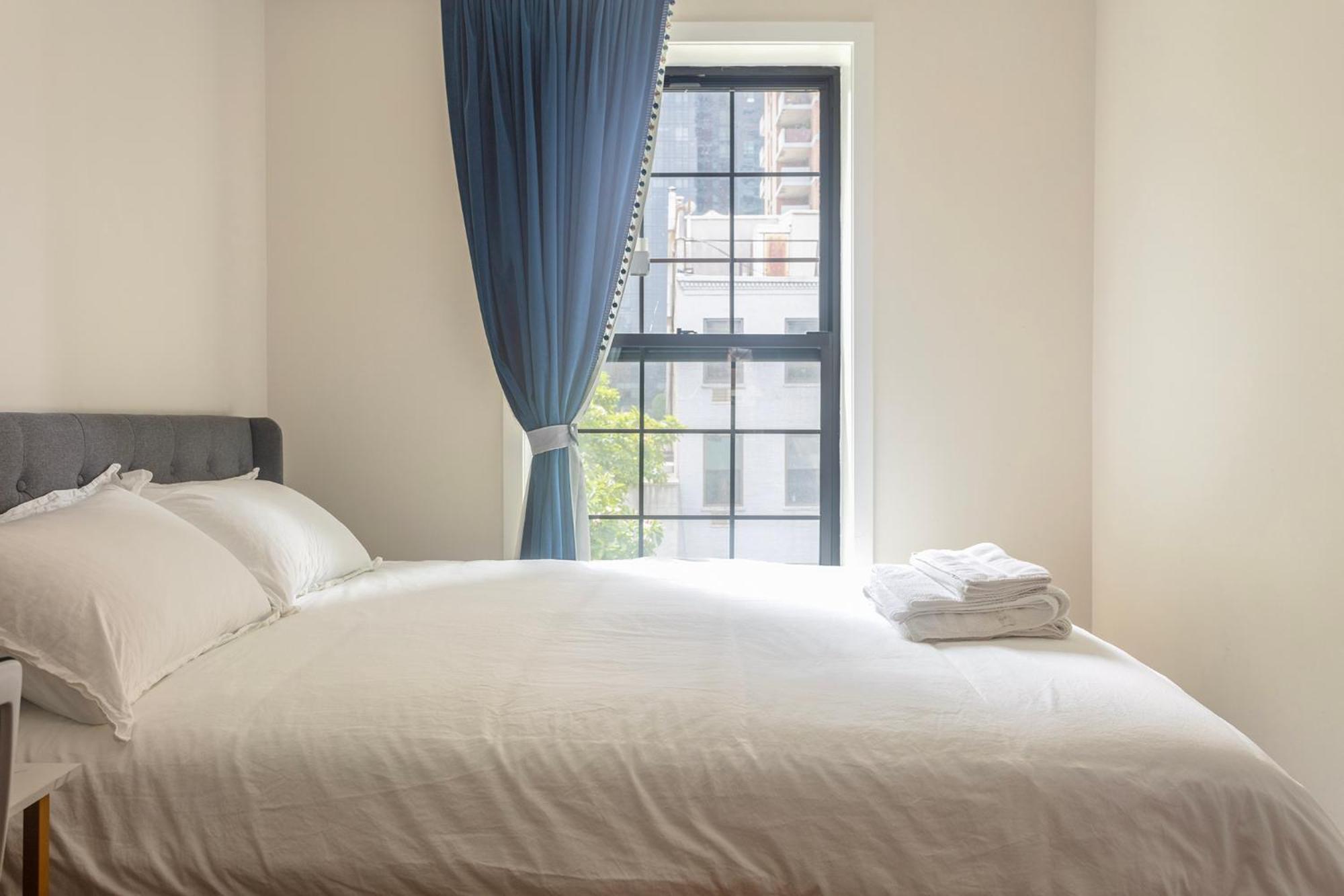 Little Manhattan Near Time Square Homestay