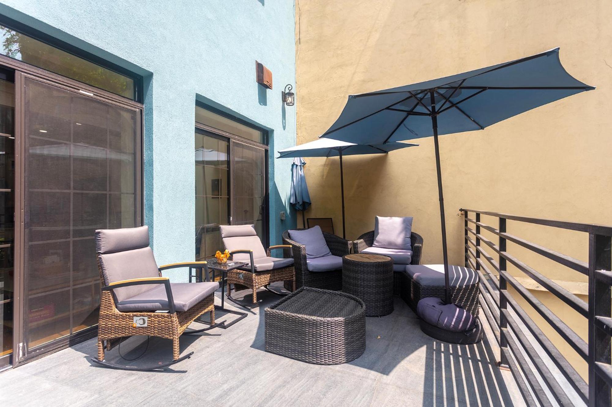 Little Manhattan Near Time Square Homestay