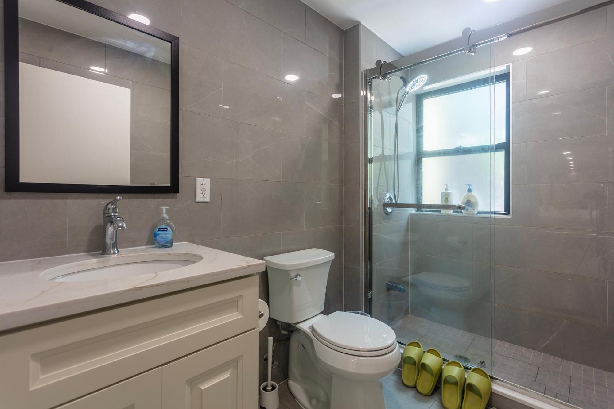 Homestay Little Manhattan Near Time Square