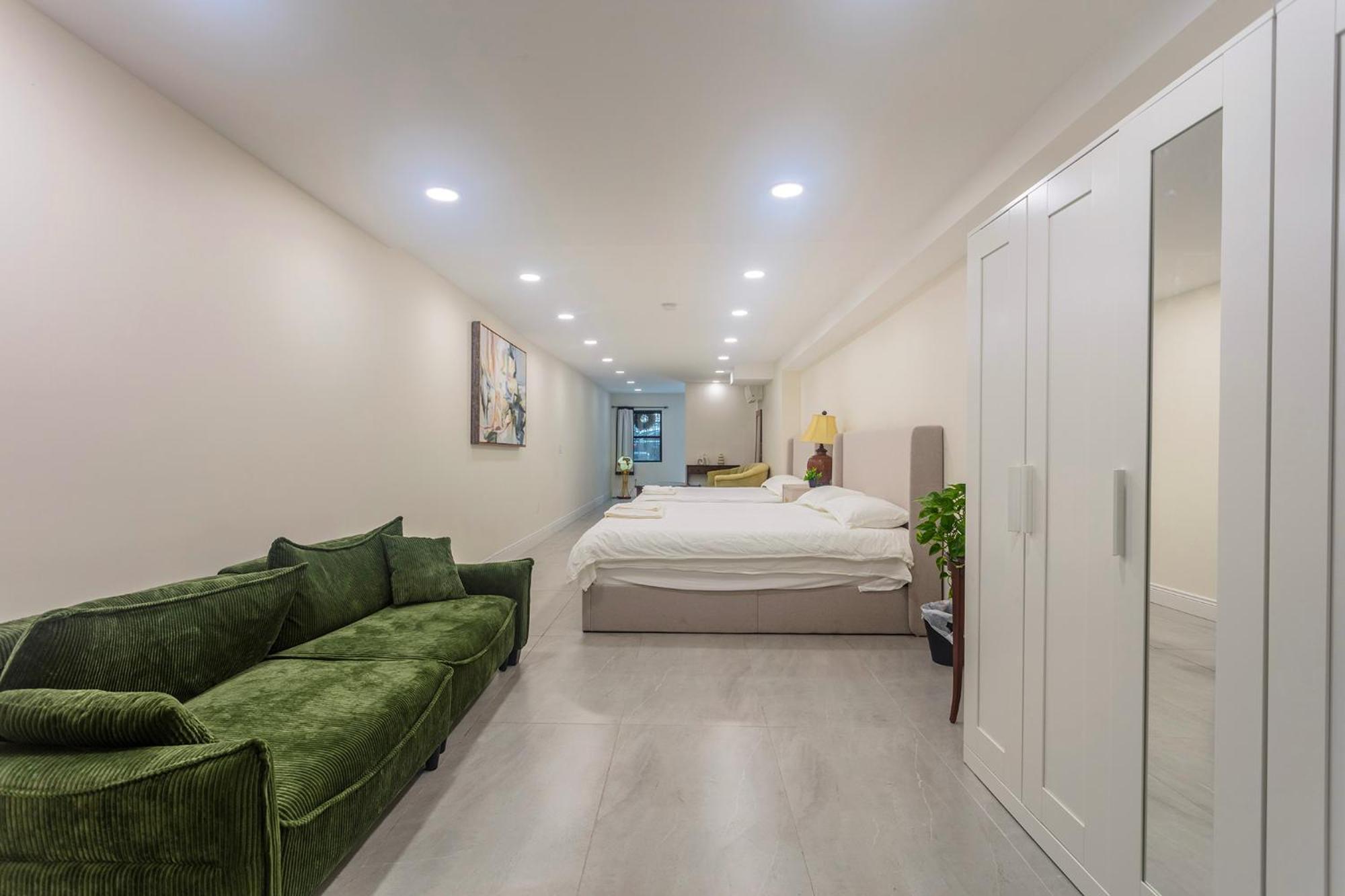 Little Manhattan Near Time Square *