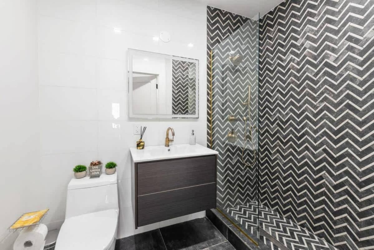 Notch 2br & 2ba Minutes To Park * New York