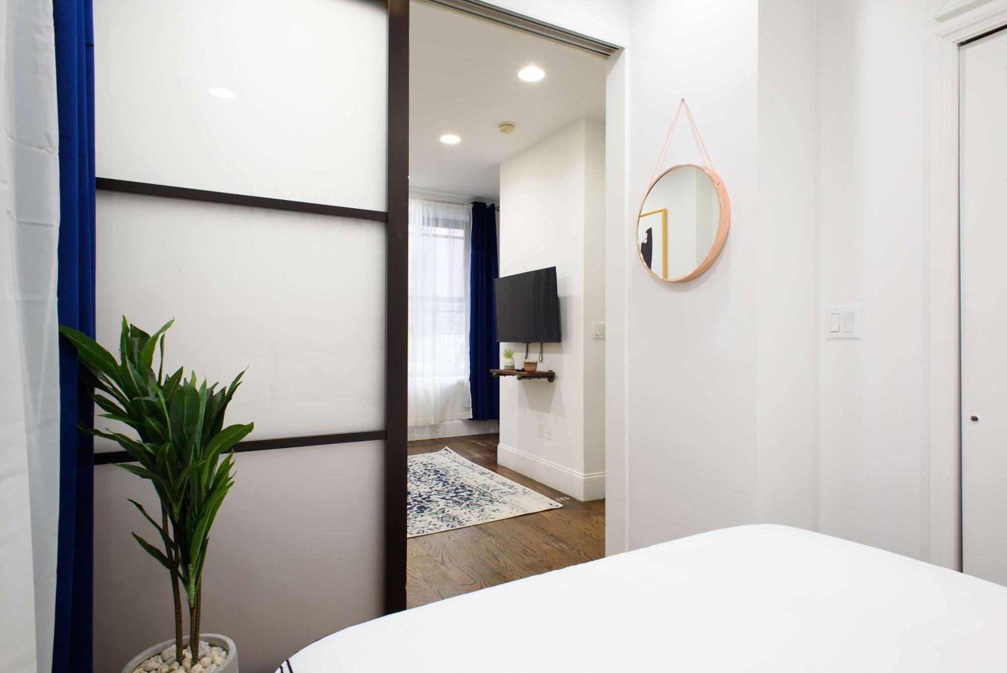 69-2a Prime Lower East Side 1br Brand New Apartment