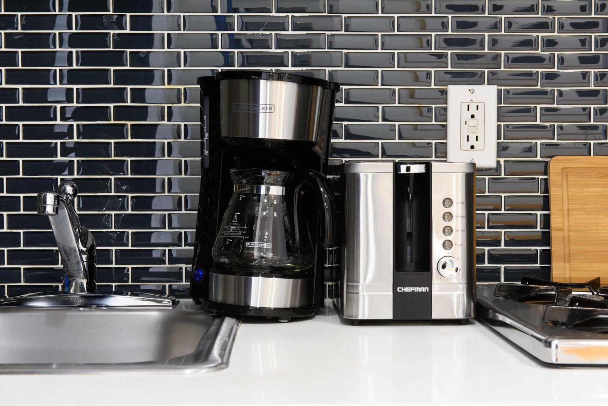 69-2a Prime Lower East Side 1br Brand New * New York