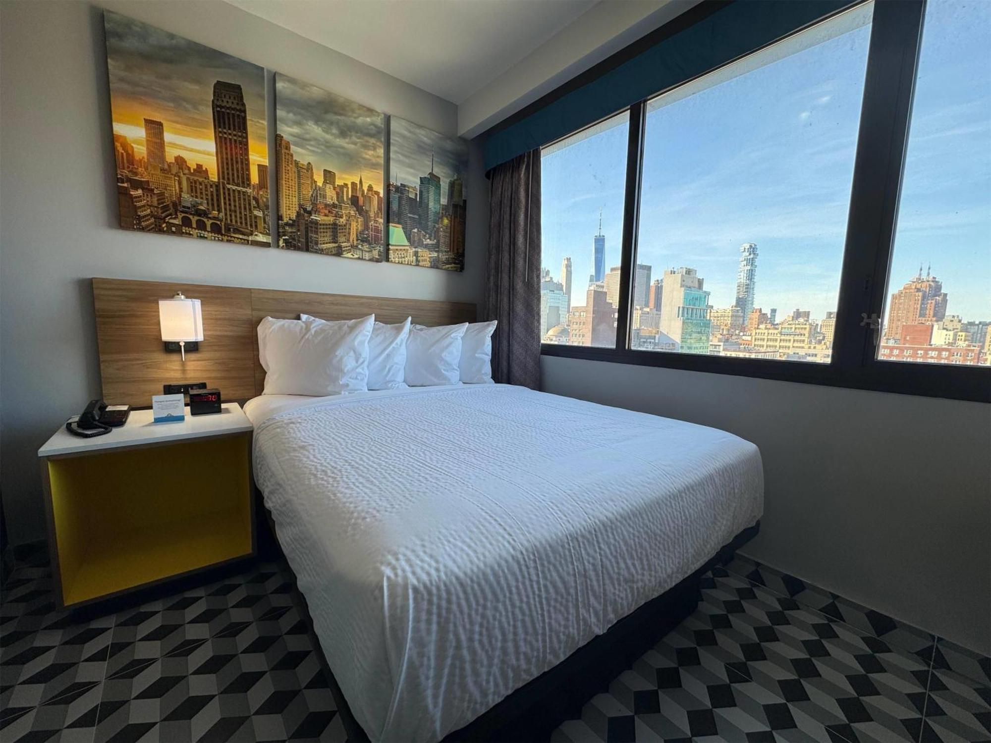 Days By Wyndham Chinatown Hotel