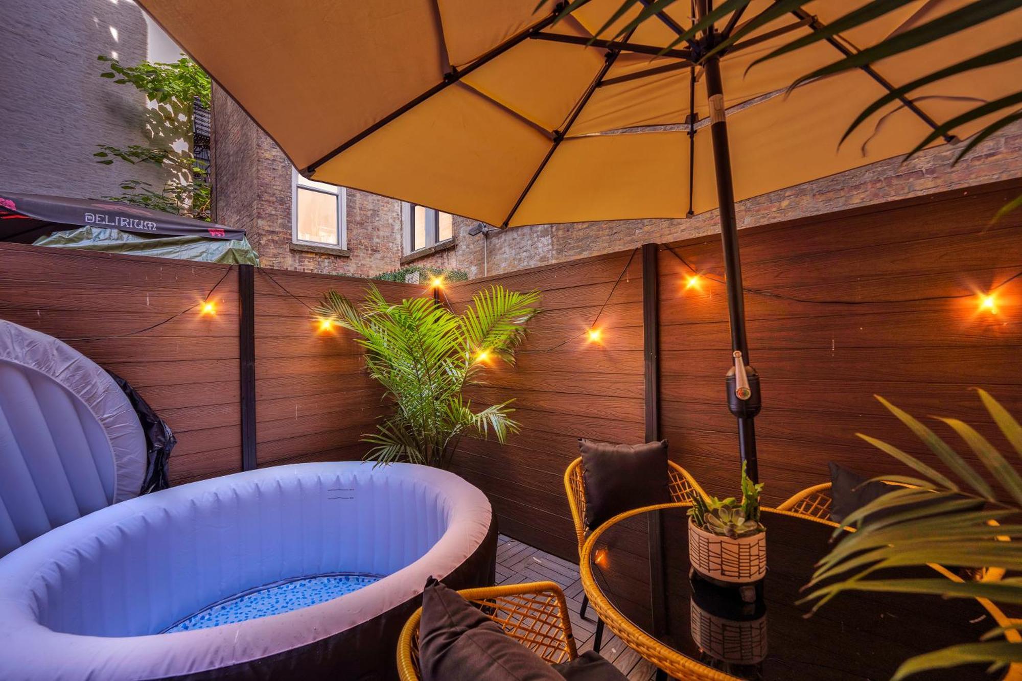 Modern West Village 1br Garden Steps To Subway Apartment