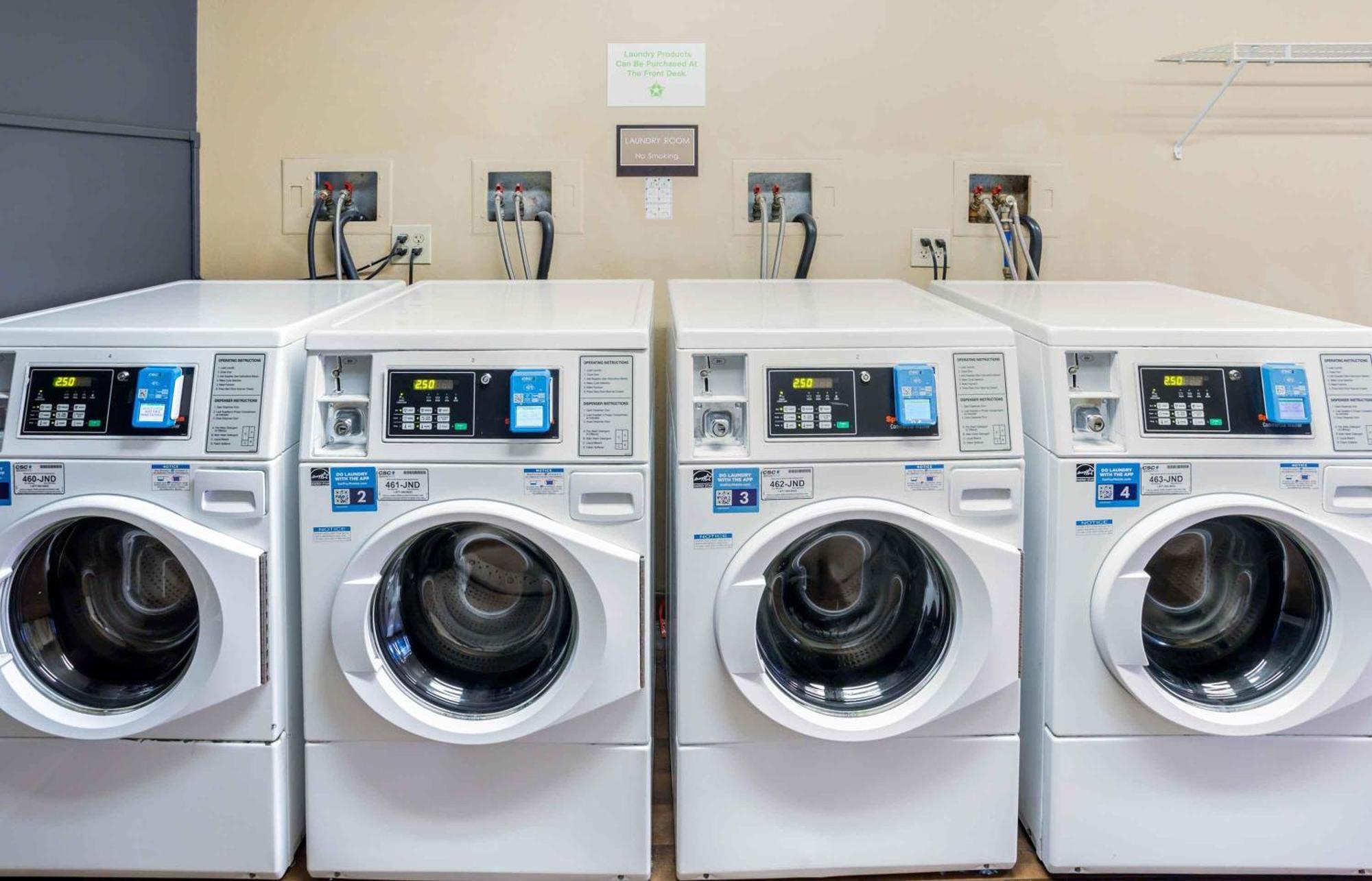 Hotel Extended America - - Laguardia Airport New York