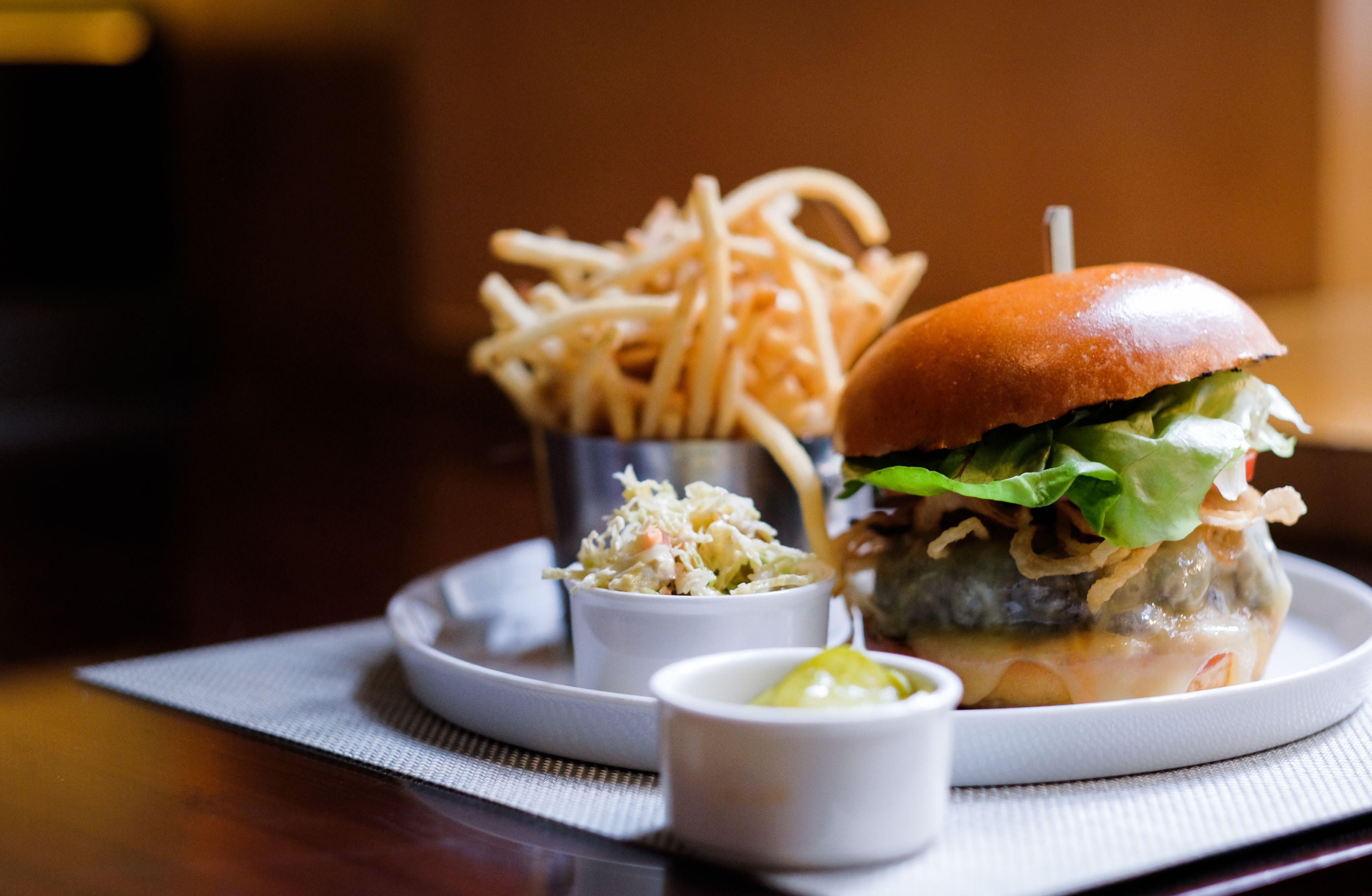 Four Seasons 5*