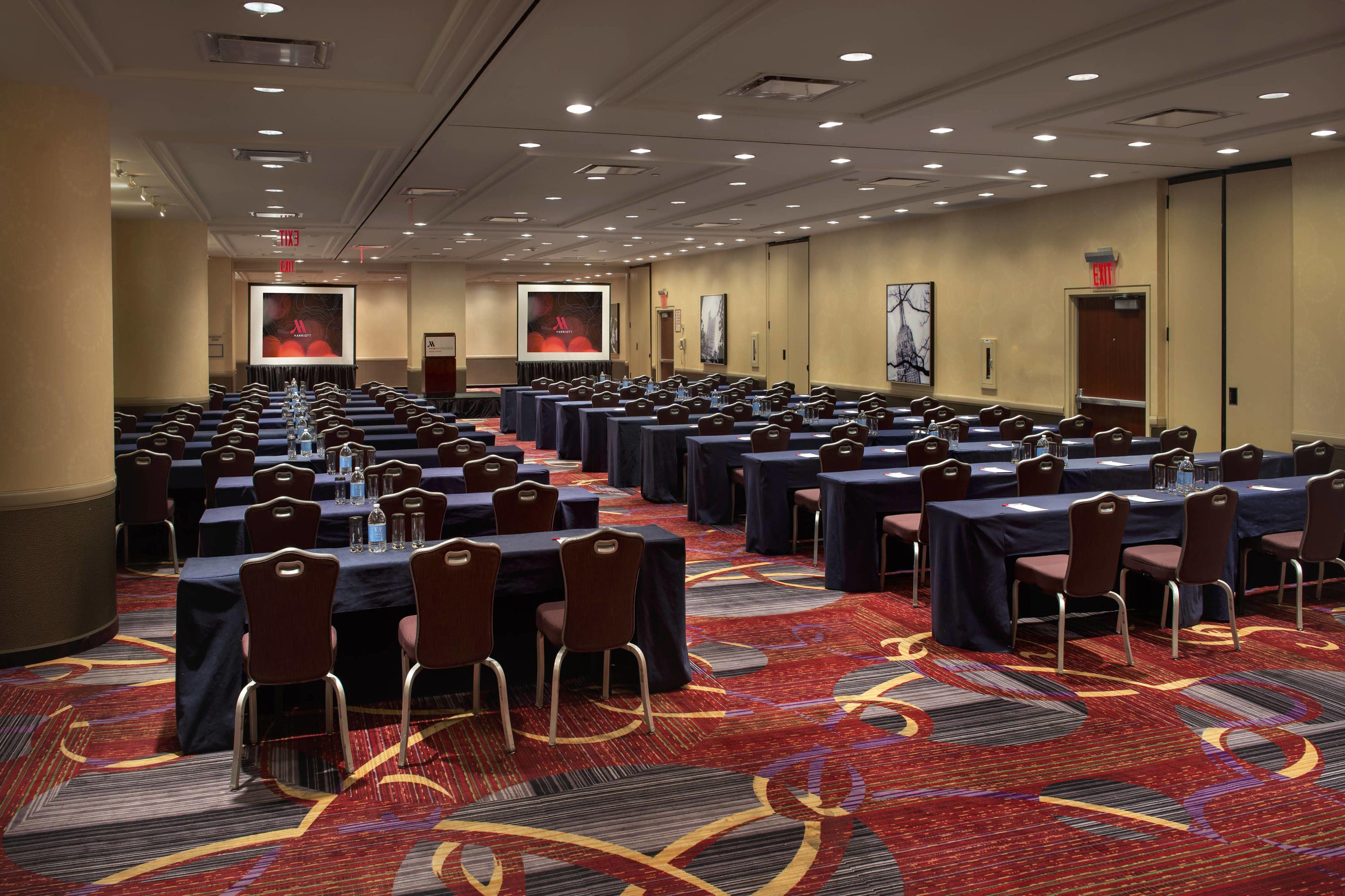 Marriott Marquis Hotel