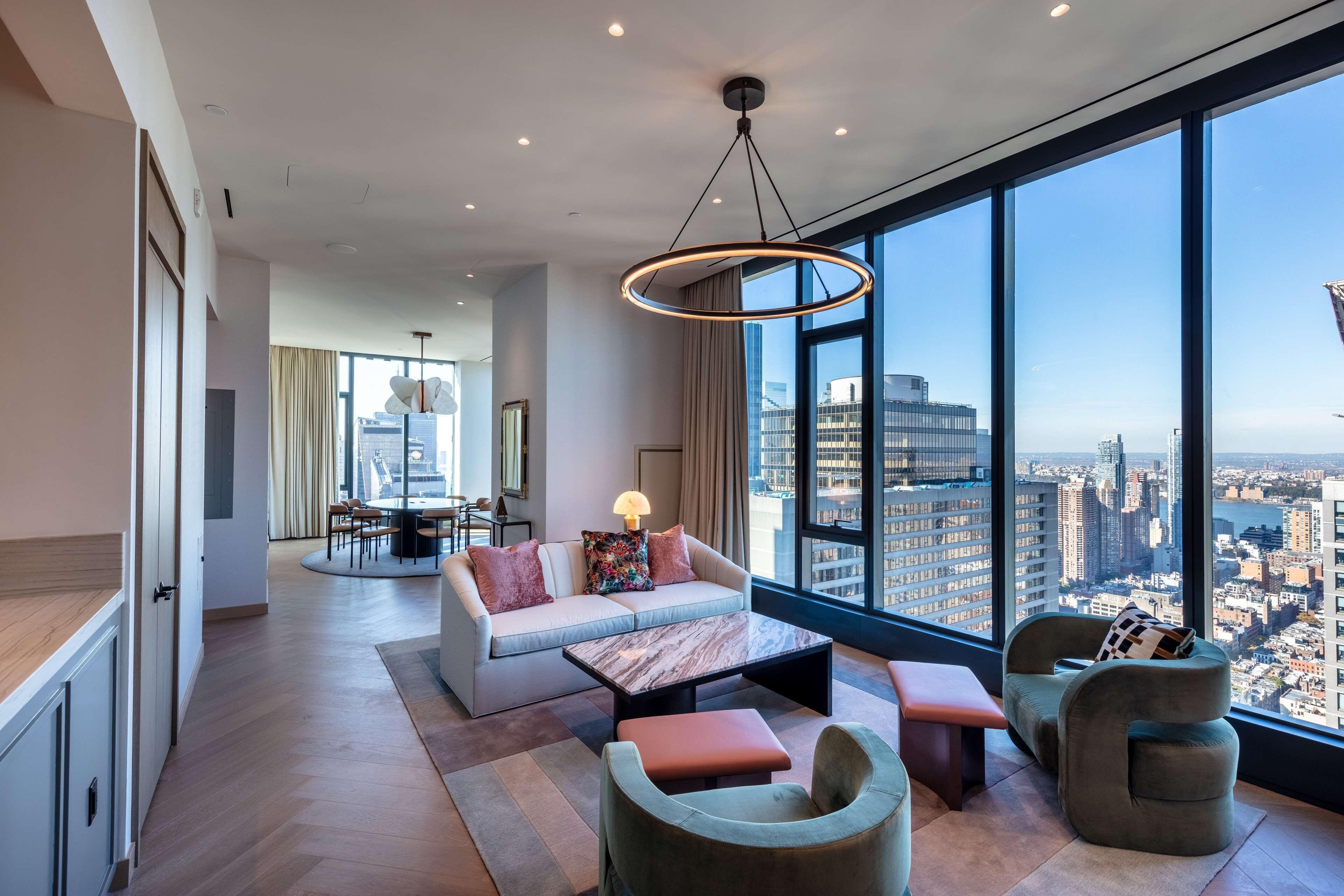 Doubletree By Hilton Nyc - Times Square Hotel