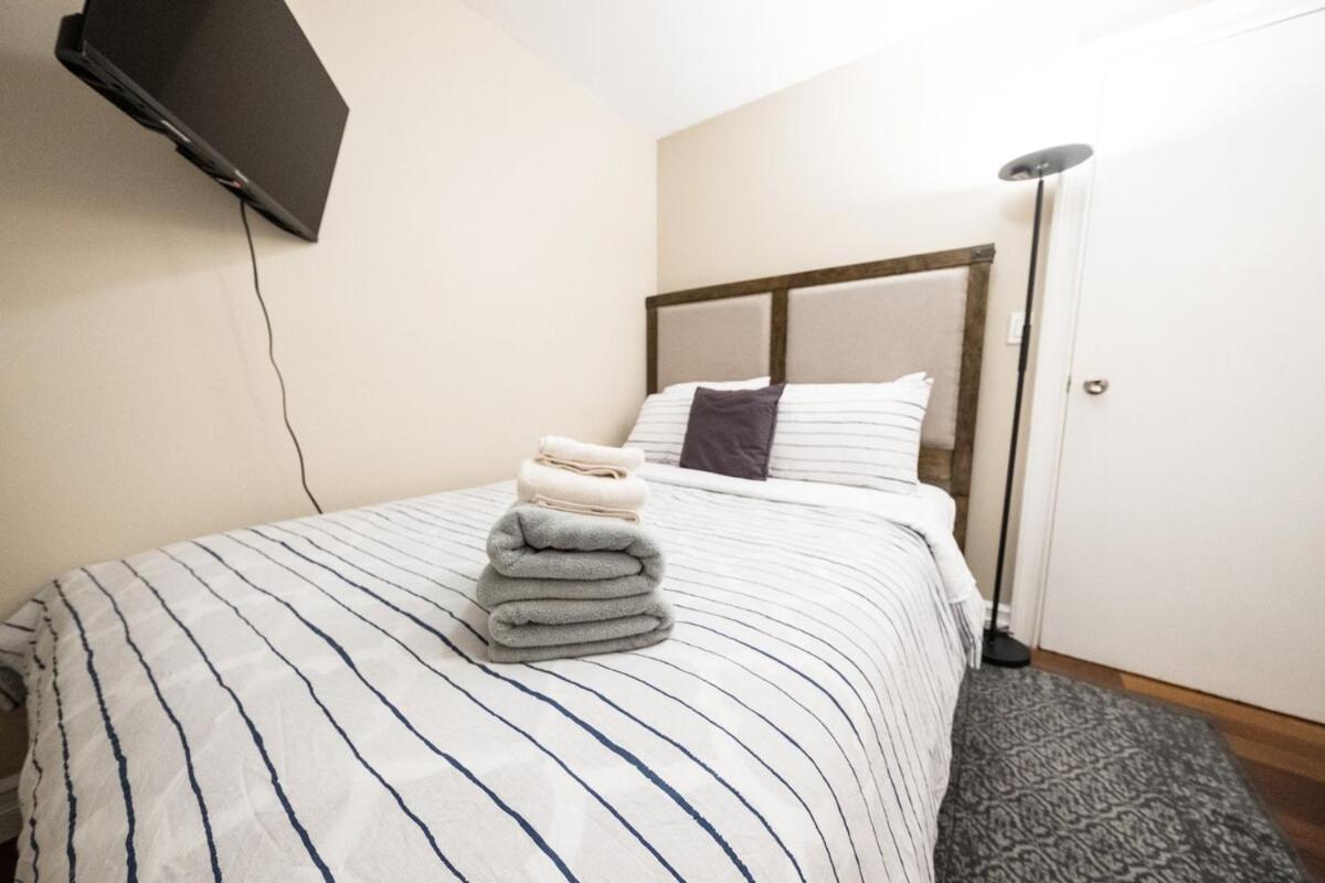 Spacious 4br 2ba With Private Outdoor Space Uws *