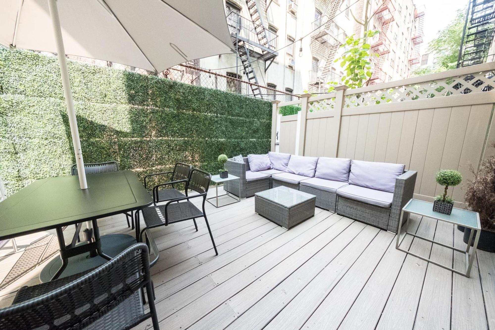 Spacious 4br 2ba With Private Outdoor Space Uws Apartment New York