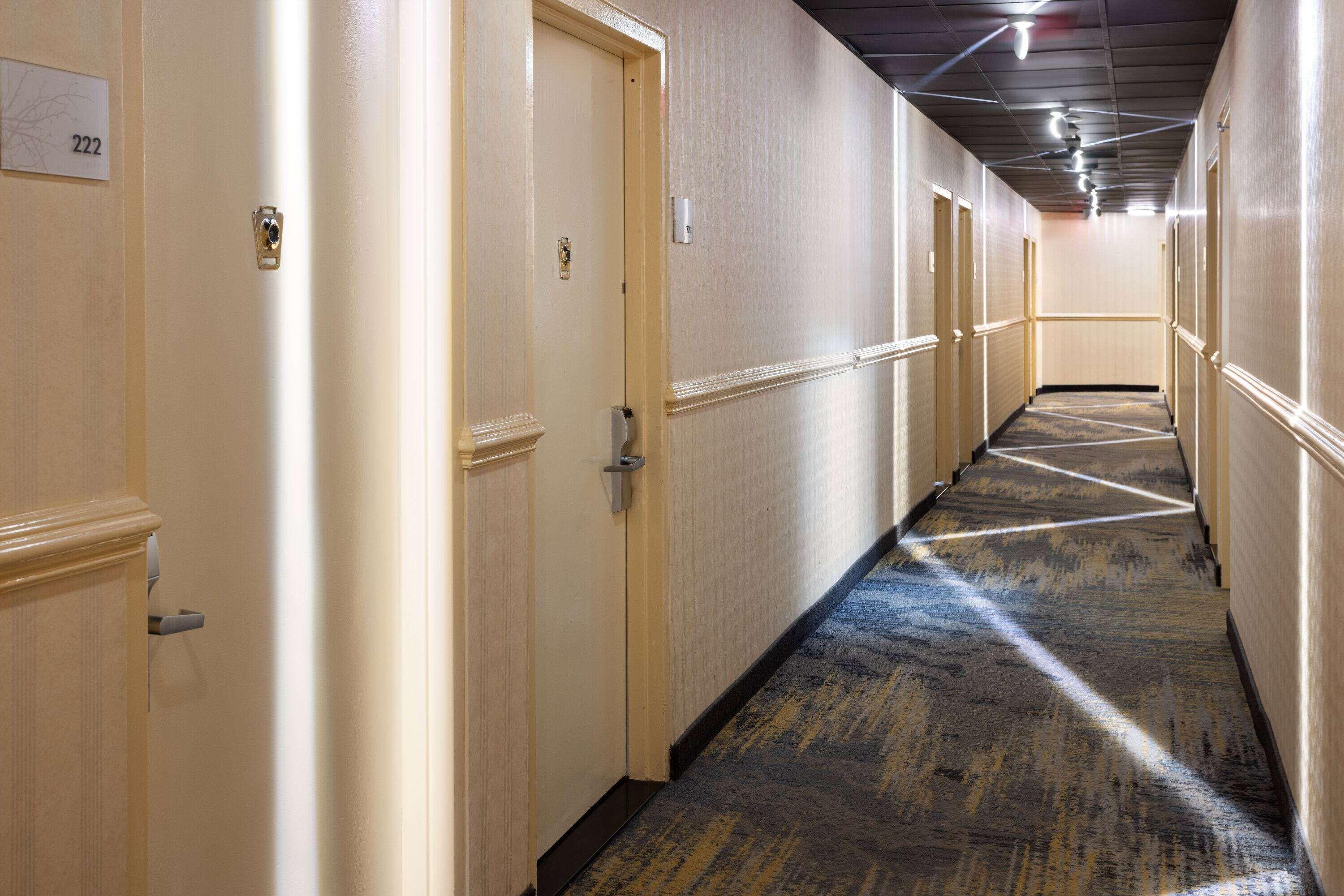 Hotel Ramada By Wyndham Bronx