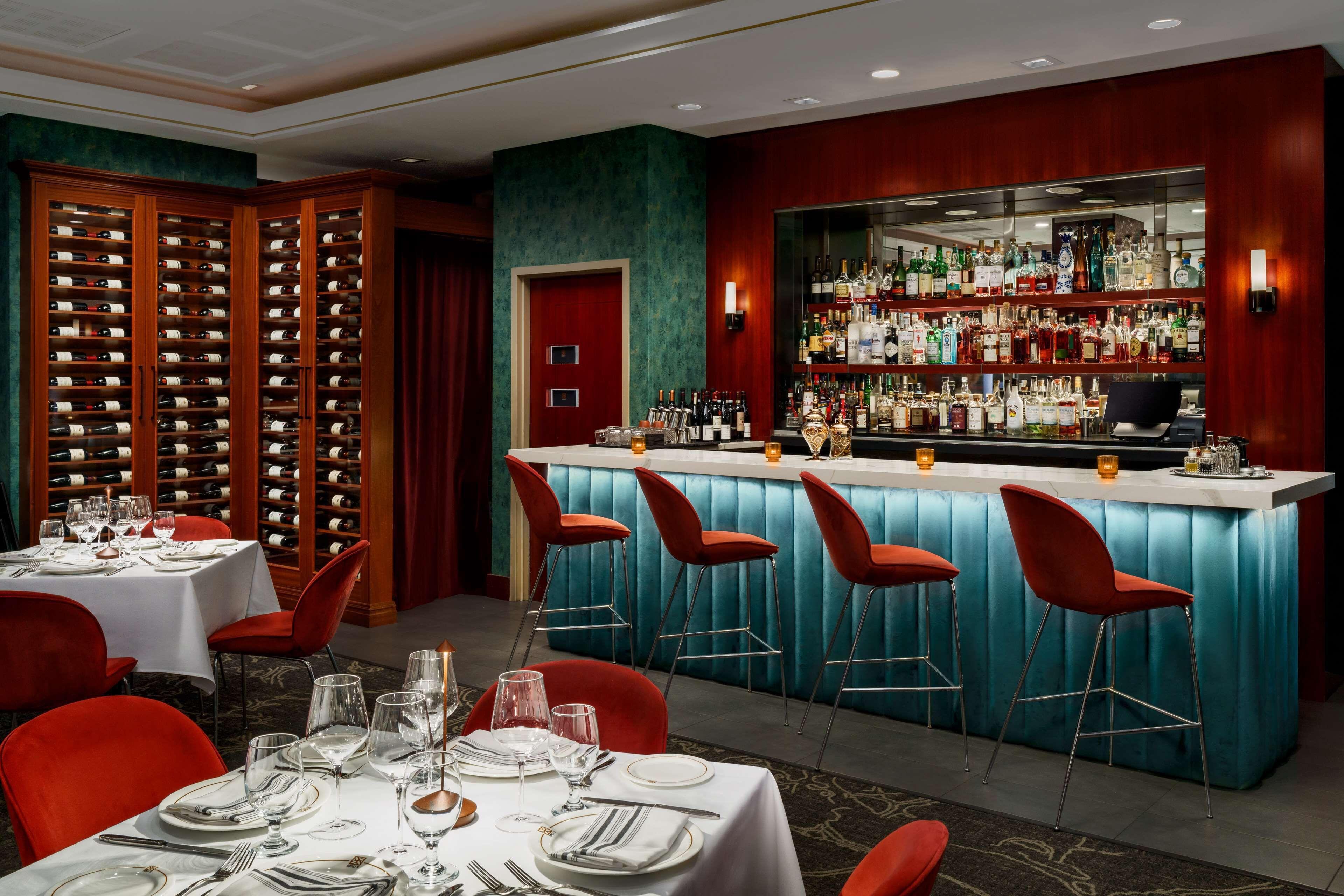 Doubletree By Hilton Midtown Fifth Ave Hotel