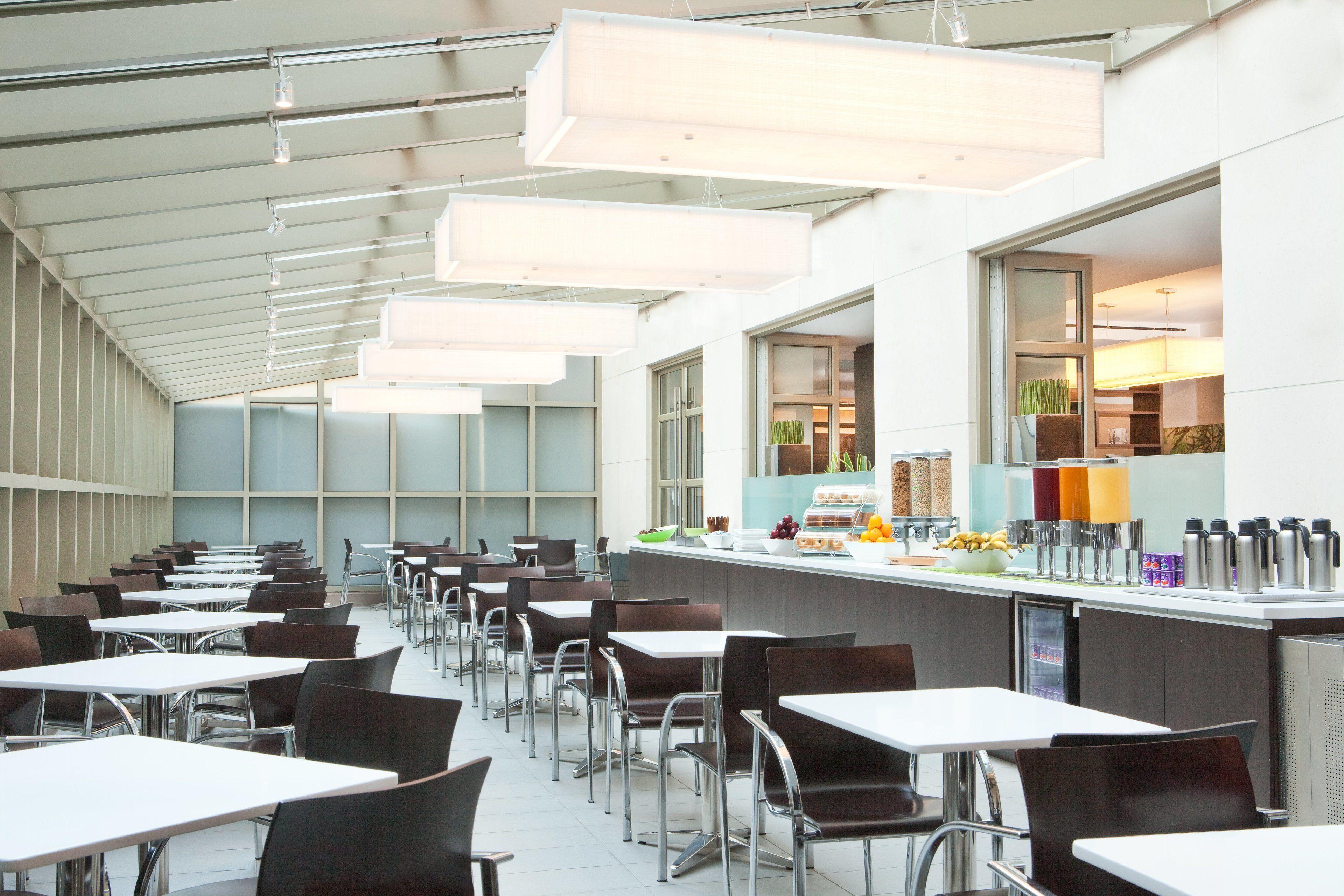 Element Times Square West 4*