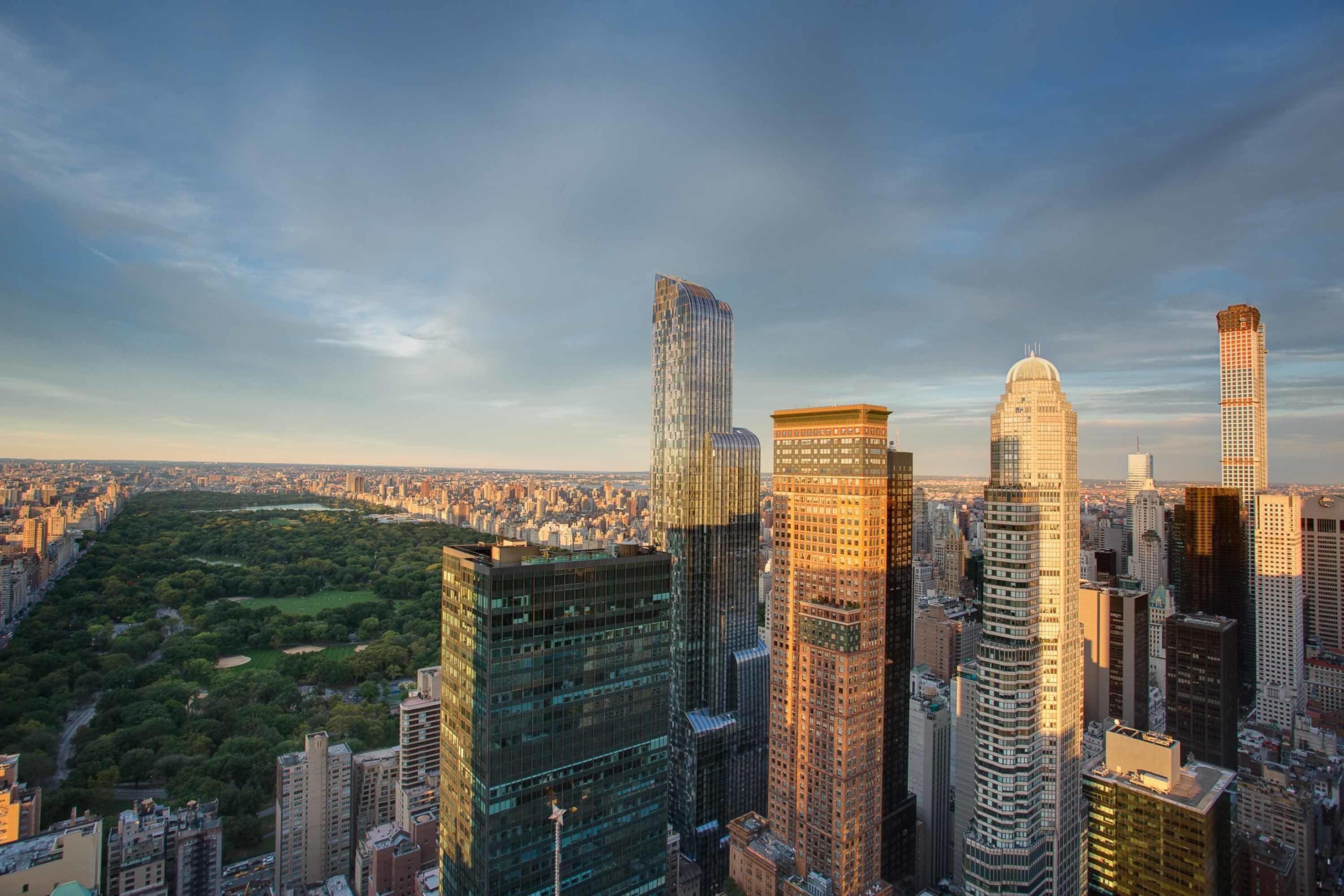 Courtyard By Marriott Manhattan/central Park Hotel 4*