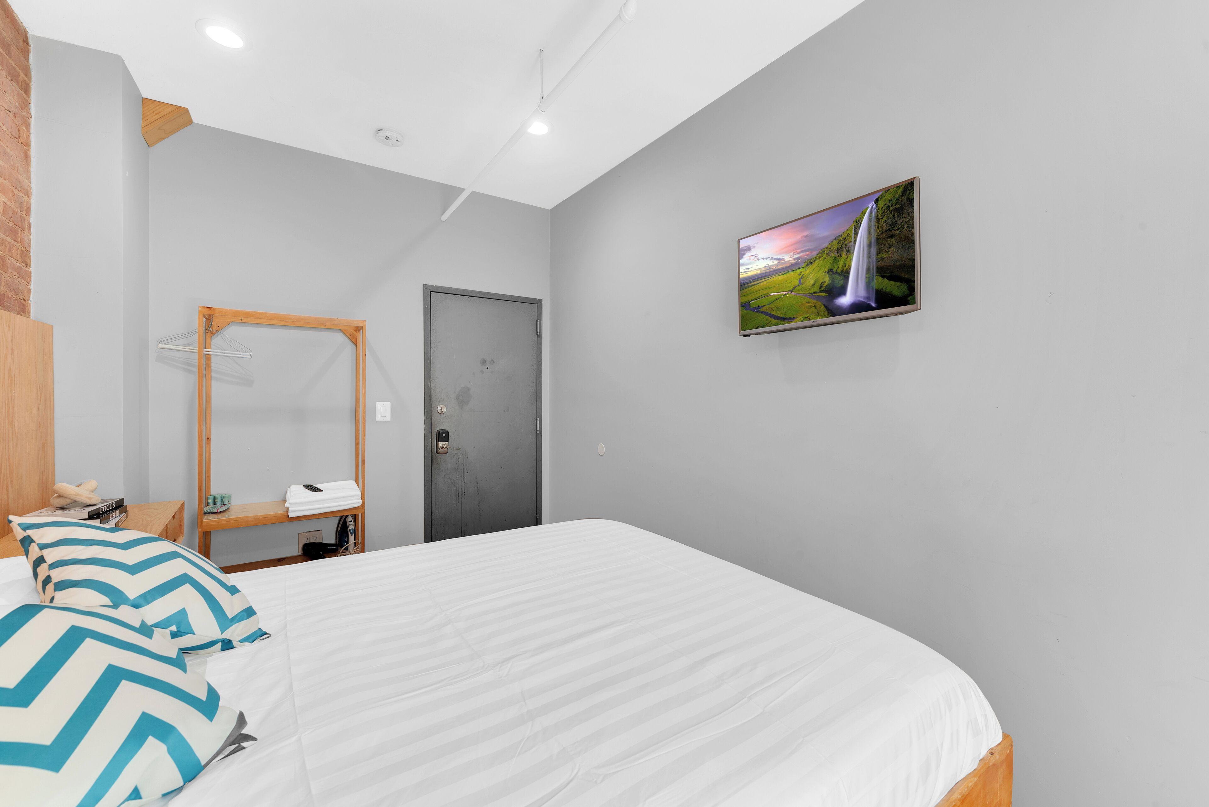 Morris (adults Only) New York